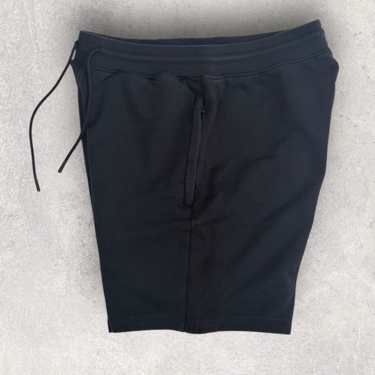 Fabletics Fabletics Sweat Shorts Size US 32 / EU 48 - 4 Thumbnail