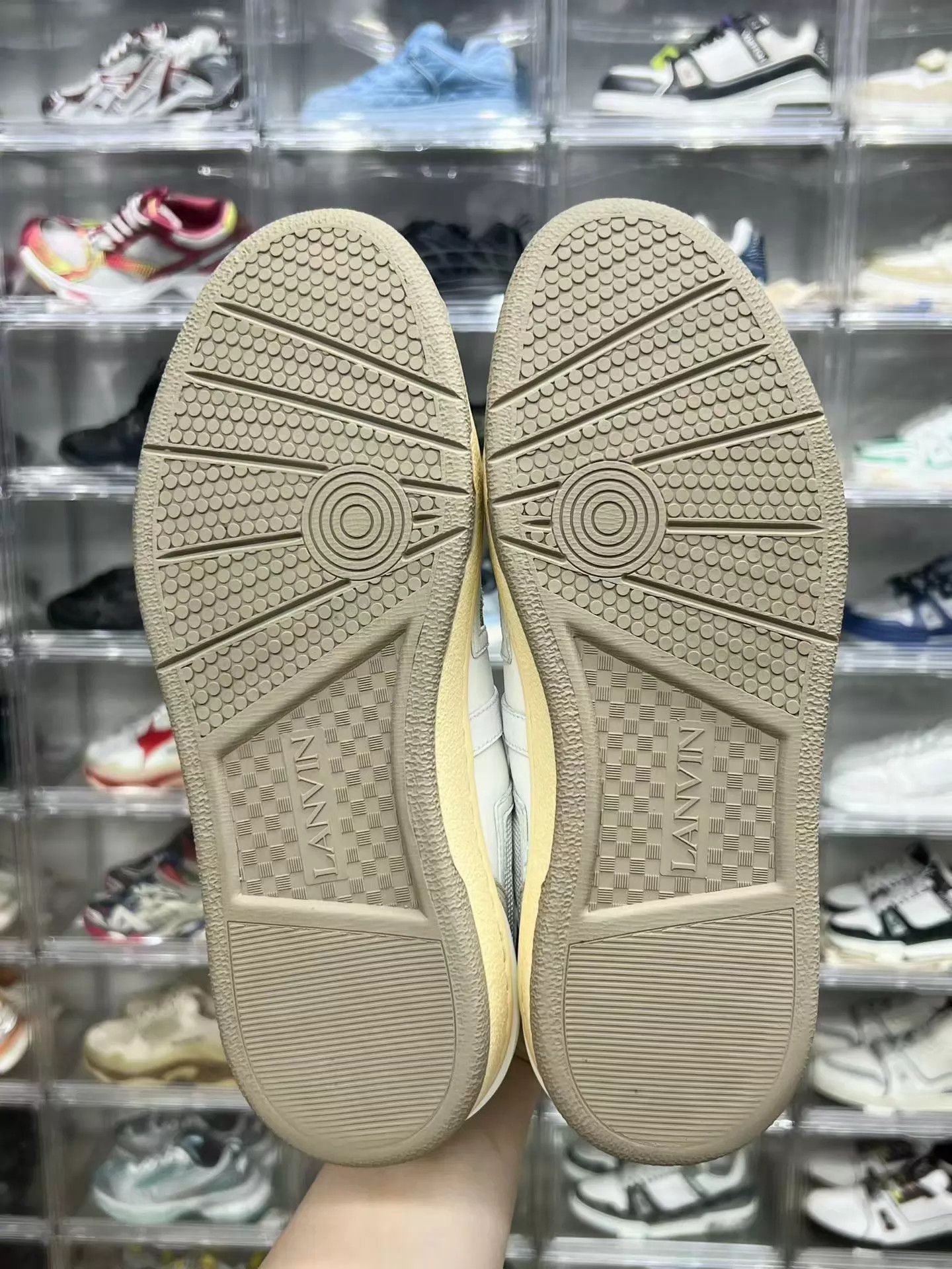 Lanvin Lanvin Clay Low Top Sneaker White Size 44 Like New Size US 11 / EU 44 - 8 Thumbnail