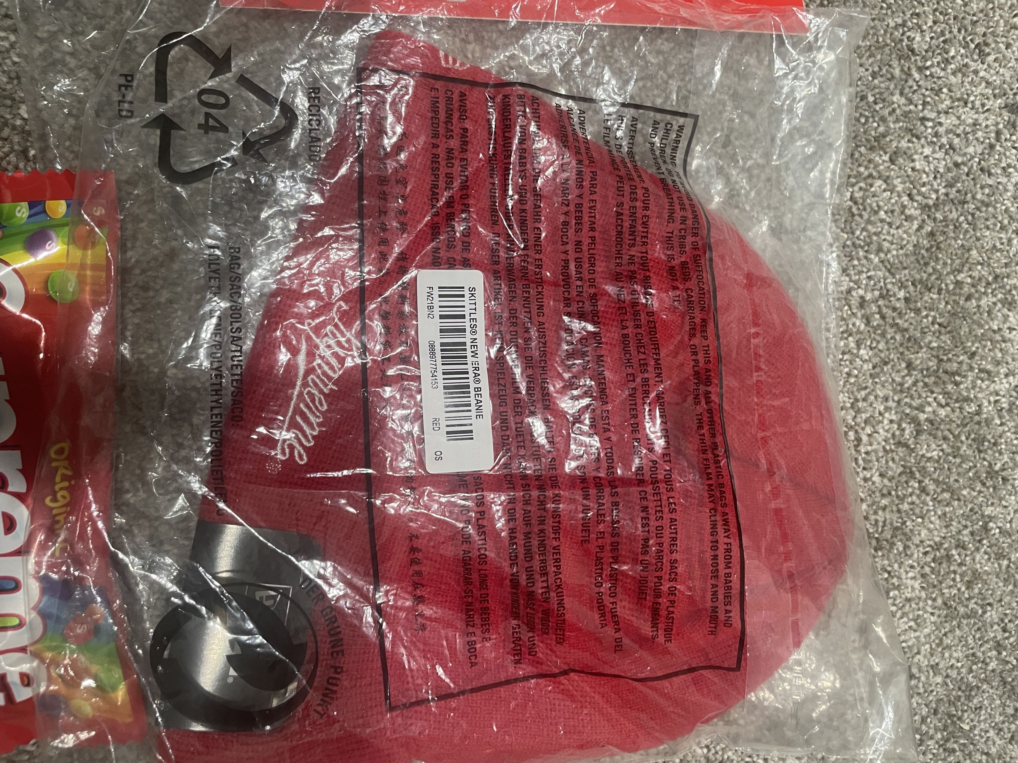 Supreme supreme skittles beanie (red) + supreme skittles Size ONE SIZE - 3 Thumbnail