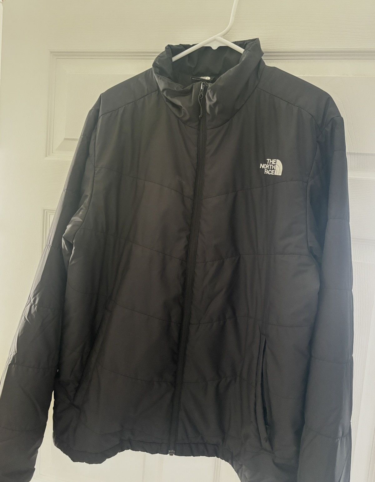 The North Face The north face black puff jacket size large Size US L / EU 52-54 / 3 - 1 Thumbnail