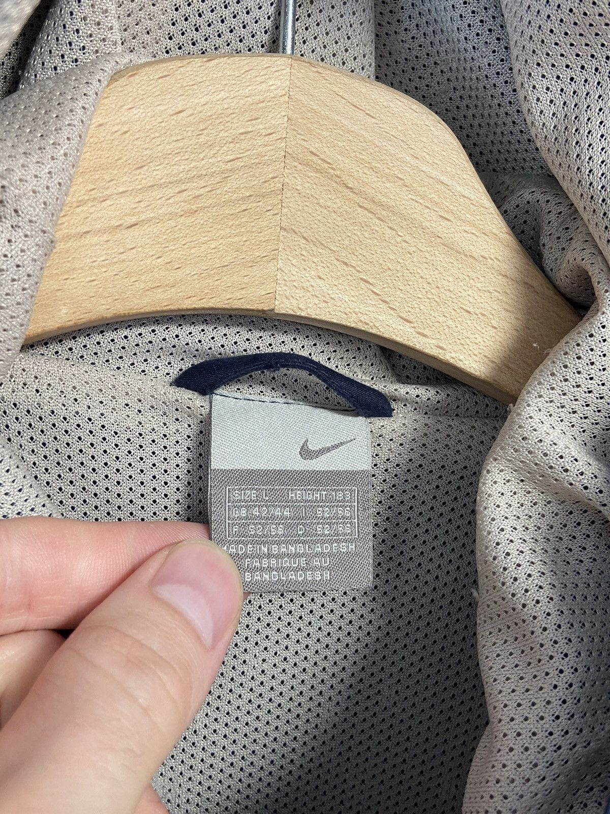 Vintage Nike Vintage 90’s jacket y2k style hype Size US L / EU 52-54 / 3 - 6 Thumbnail