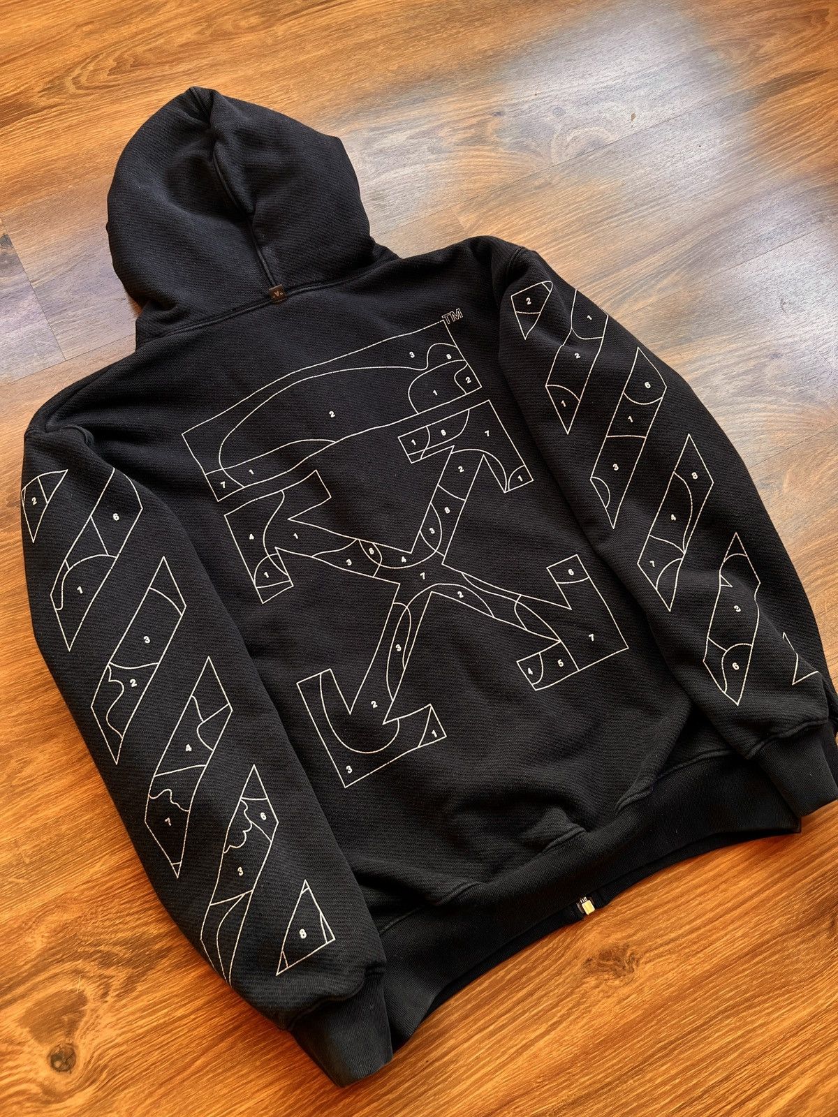 Off-White Rare Off White Numbered Puzzle Arrows Zipped Hoodie (Black) Size US S / EU 44-46 / 1 - 3 Thumbnail