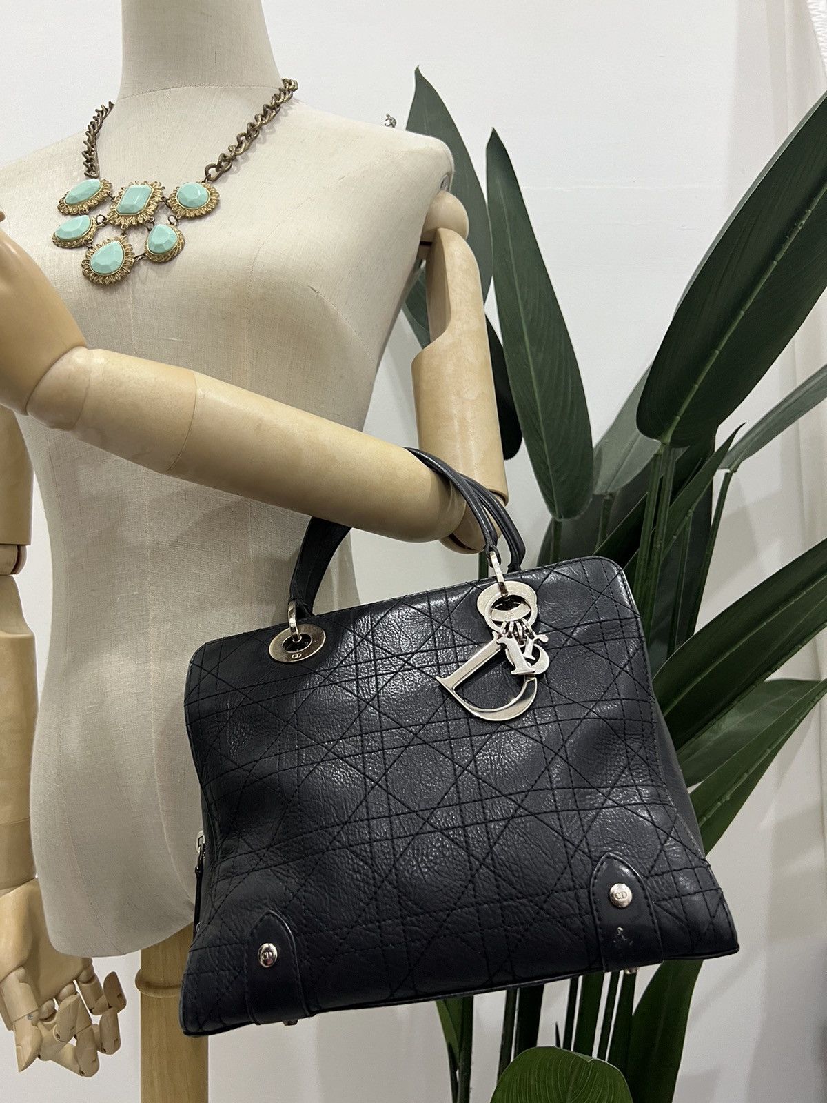 Dior Christian Dior Lady cannage handbag leather black Size ONE SIZE - 1 Thumbnail
