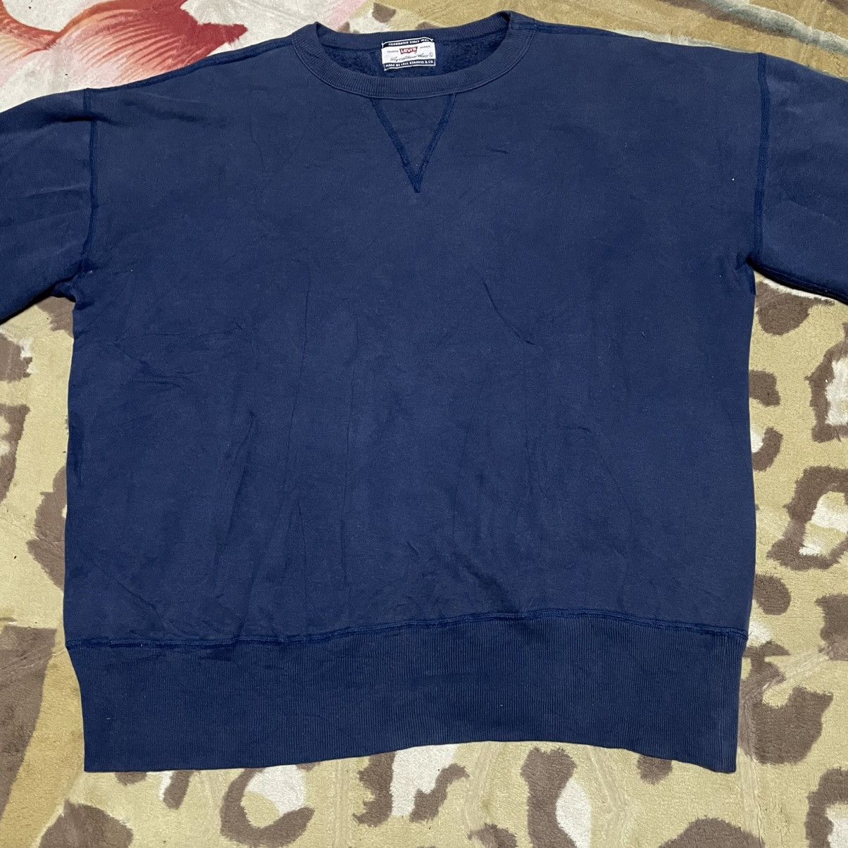 Levi's Vintage Levi’s Sun Faded Sweatshirt Size US L / EU 52-54 / 3 - 3 Thumbnail