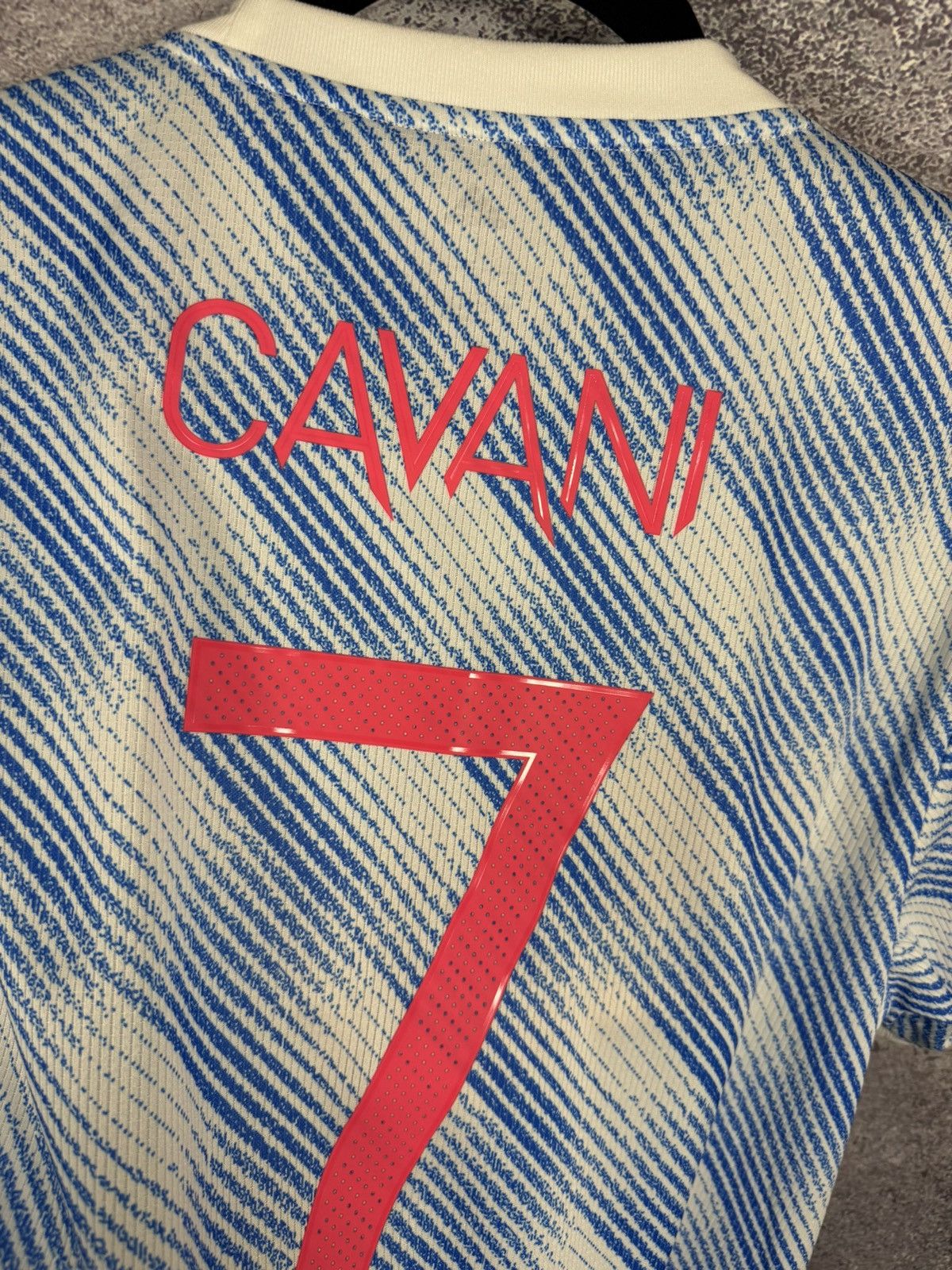 Adidas × Vintage NWT CAVANI Manchester United 2021/22 Away Adidas Jersey Size US L / EU 52-54 / 3 - 21 Thumbnail