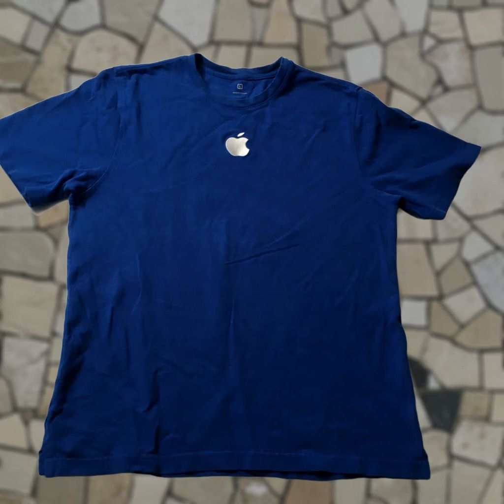 Apple Vintage Y2K Apple Computer Tshirt EMBROIDERED Graphic BLUE Size US L / EU 52-54 / 3 - 1 Thumbnail