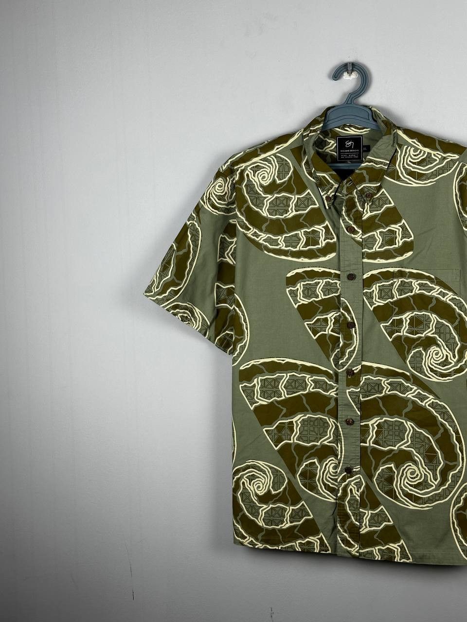 Designer Sig Zane Designs Hawaii Button-up Short Sleeve Shirt Size US XL / EU 56 / 4 - 2 Thumbnail