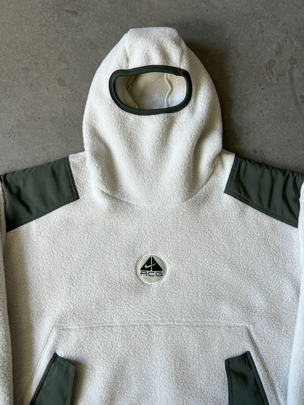 Vintage Nike ACG Vintage Sherpa Fleece Ninja Balaclava Sweatshirt Size US XL / EU 56 / 4 - 4 Thumbnail