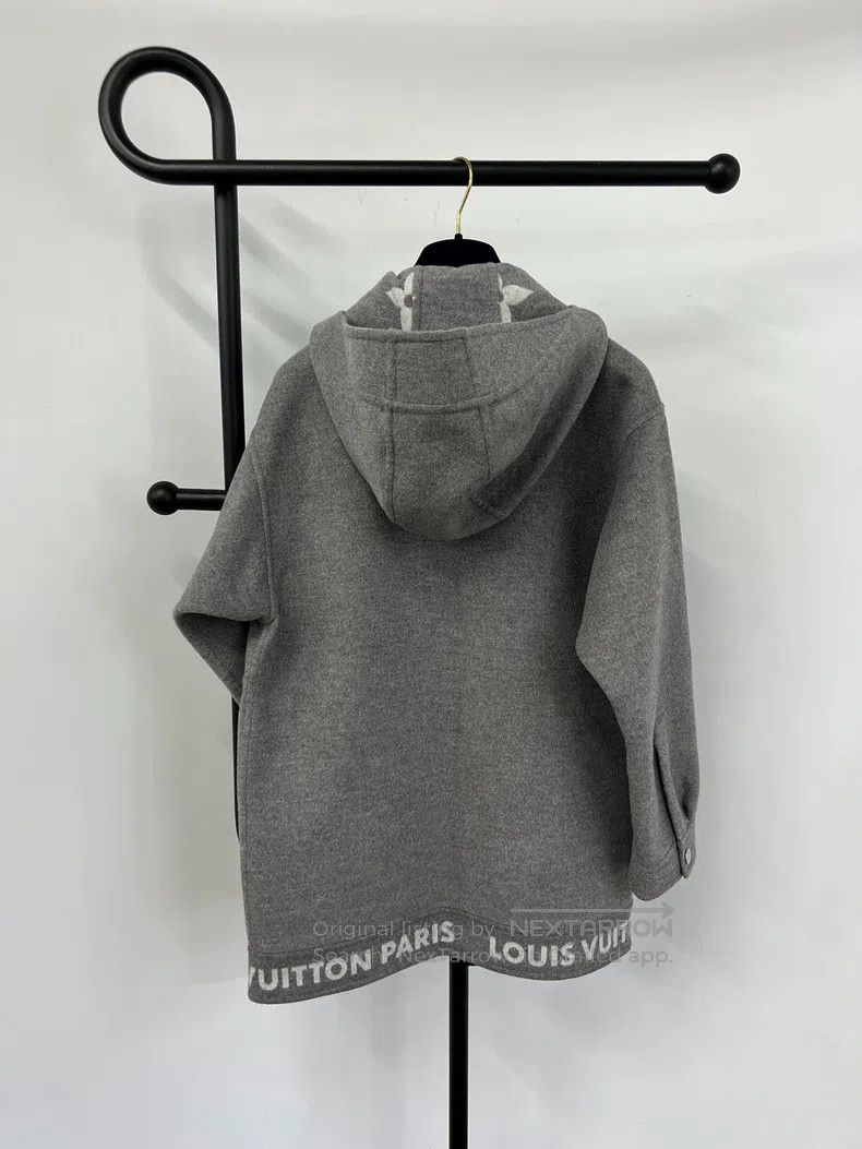 Louis Vuitton Louis Vuitton Half Zip Inside Full Logo Patchwork Hooded S Size XXS / US 00 / IT 34 - 4 Thumbnail