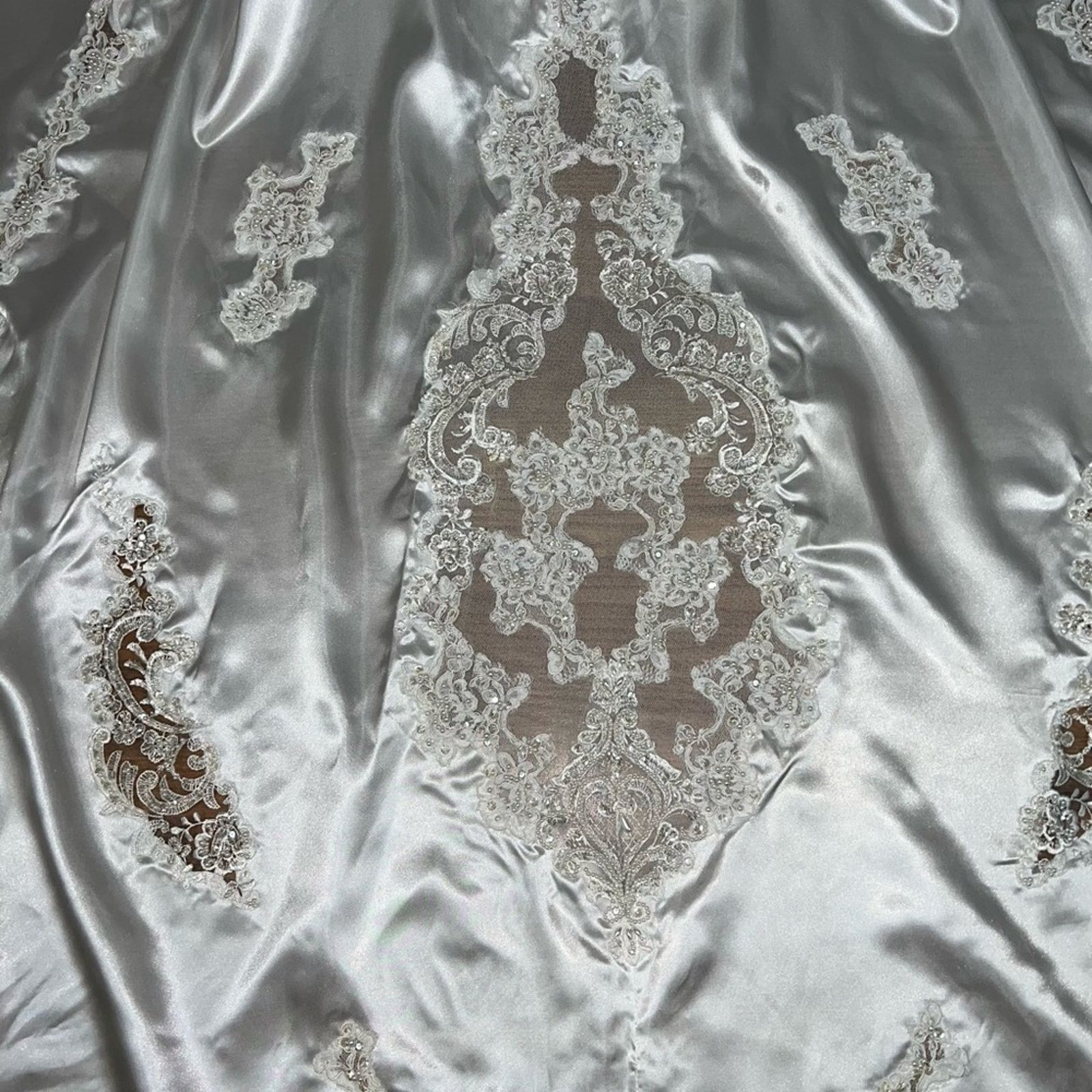 Vintage Preserved Vintage 90s Eden Bridals Cathedral Wedding Gown! Size L / US 10 / IT 46 - 12 Thumbnail