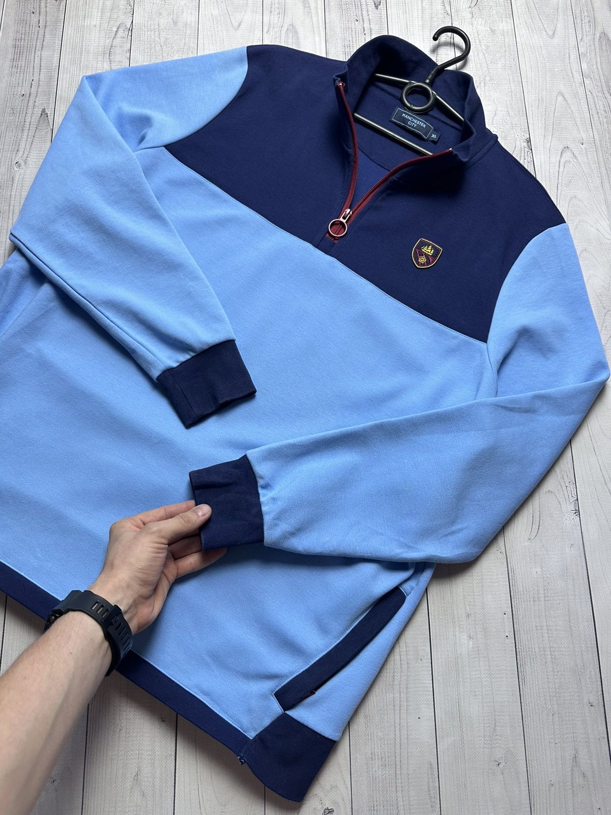 Vintage Vintage Manchester City soccer sweatshirt size XL Size US XL / EU 56 / 4 - 3 Thumbnail