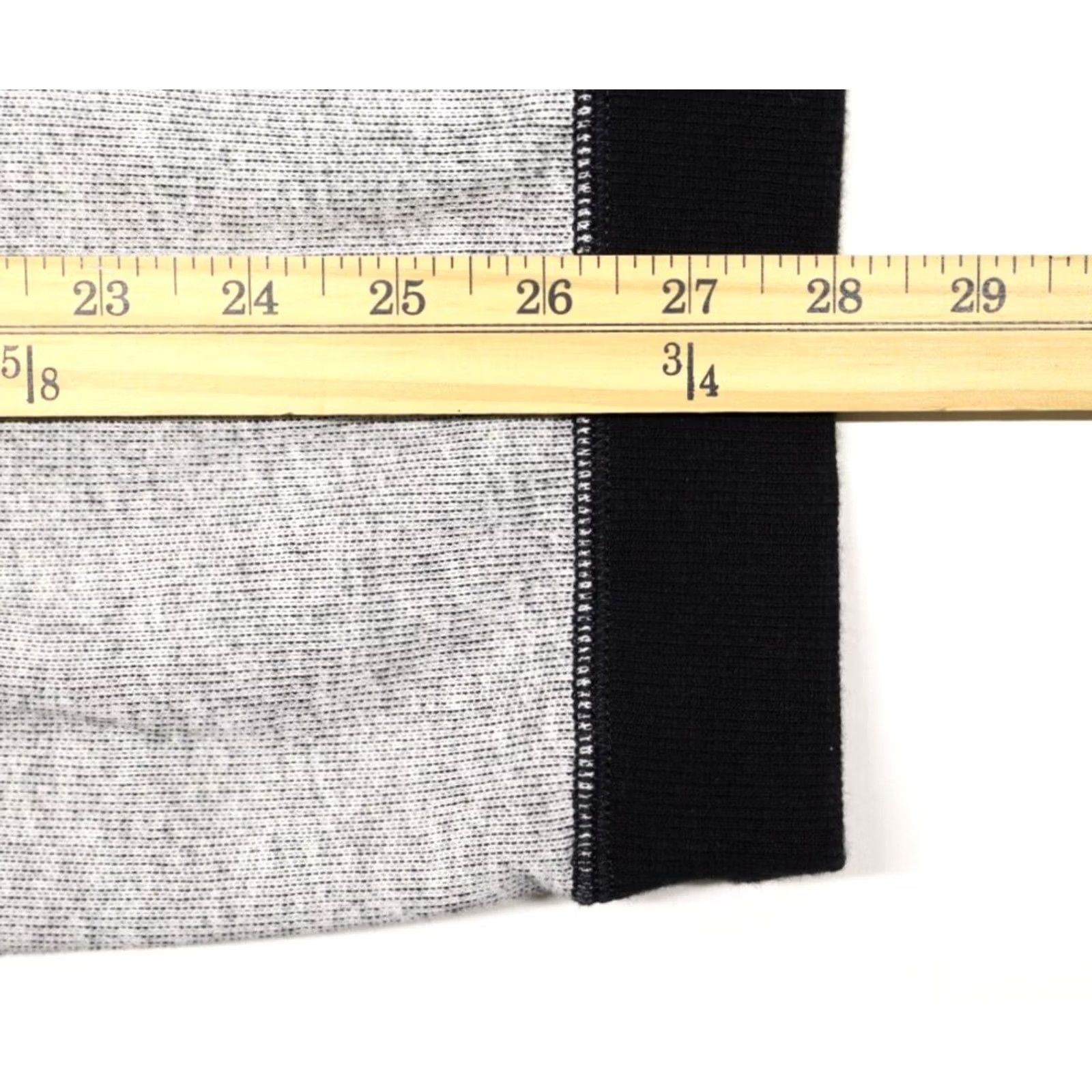 Tommy Bahama Tommy Bahama Baseball Shirt San Francisco Long Sleeve L Mens Gray 100% Cotton Jersey Crew Neck Ribbed Easy Care Size US L / EU 52-54 / 3 - 5 Thumbnail