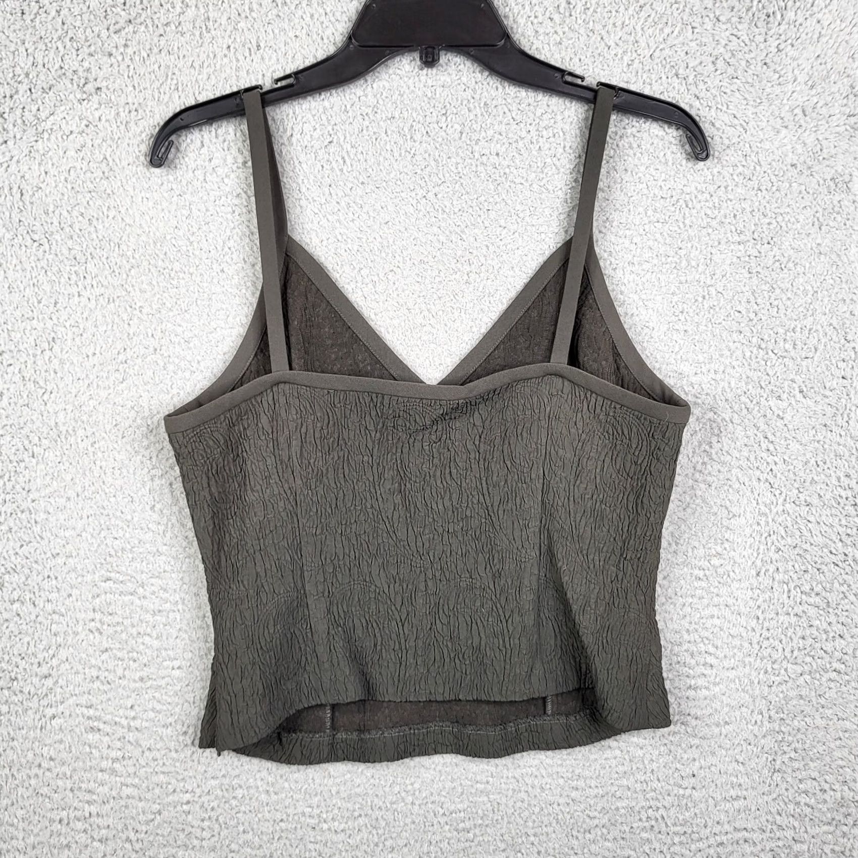 Vintage DD Collection Women's Olive Green V-Neck Tank top Size 6 Shirt Tank Womens Adult Small? Size M / US 6-8 / IT 42-44 - 4 Thumbnail