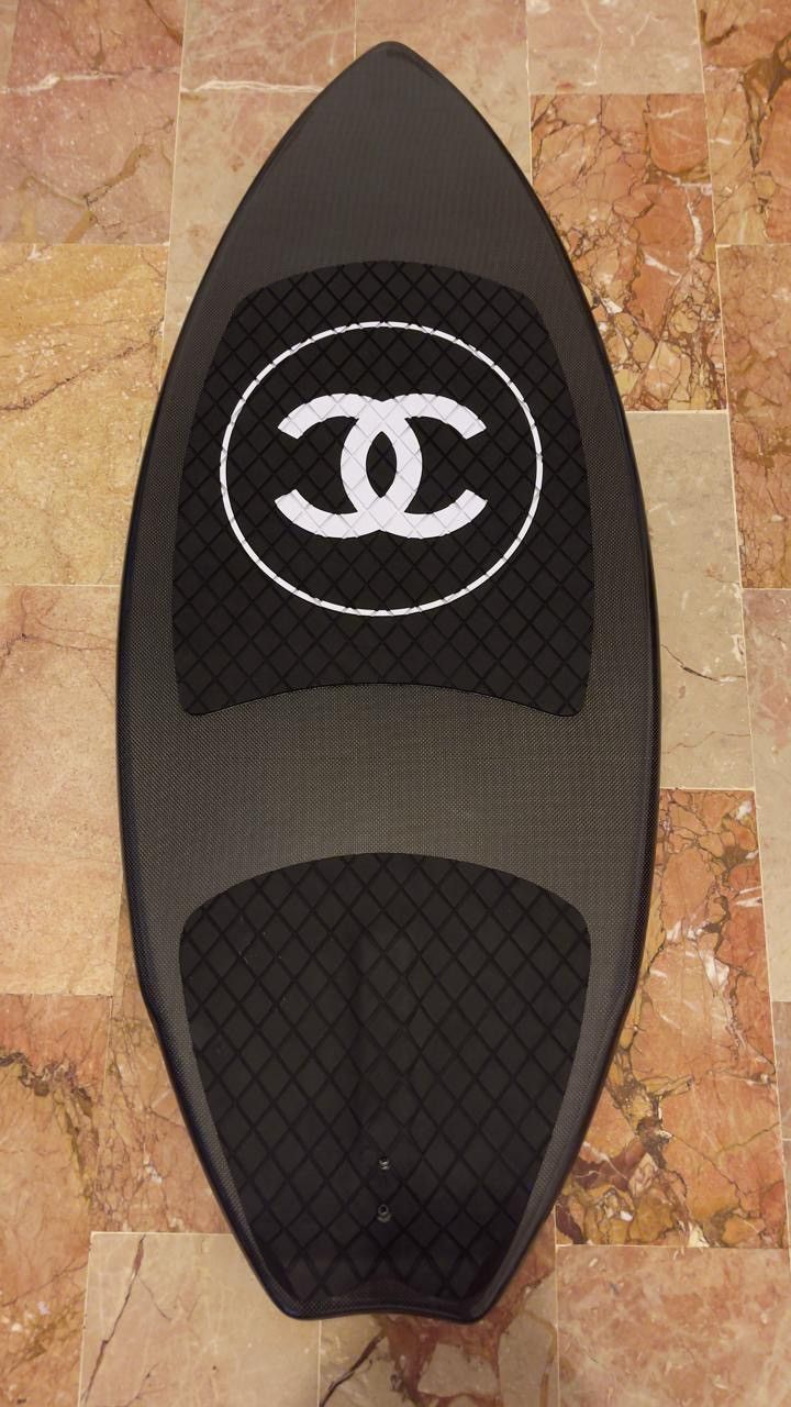 Chanel Chanel Mercedes G wagon carbon fiber surf board Size ONE SIZE - 1 Thumbnail