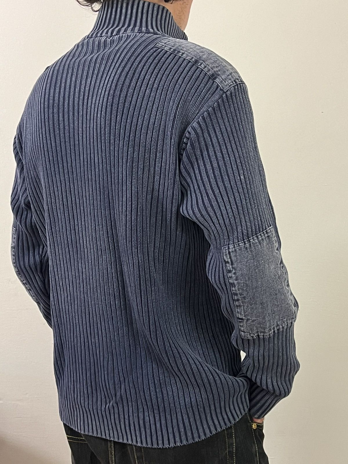 Diesel × Japanese Brand Vintage Y2K Diesel Distressed Faded Effect sweater skulls Size US L / EU 52-54 / 3 - 3 Thumbnail