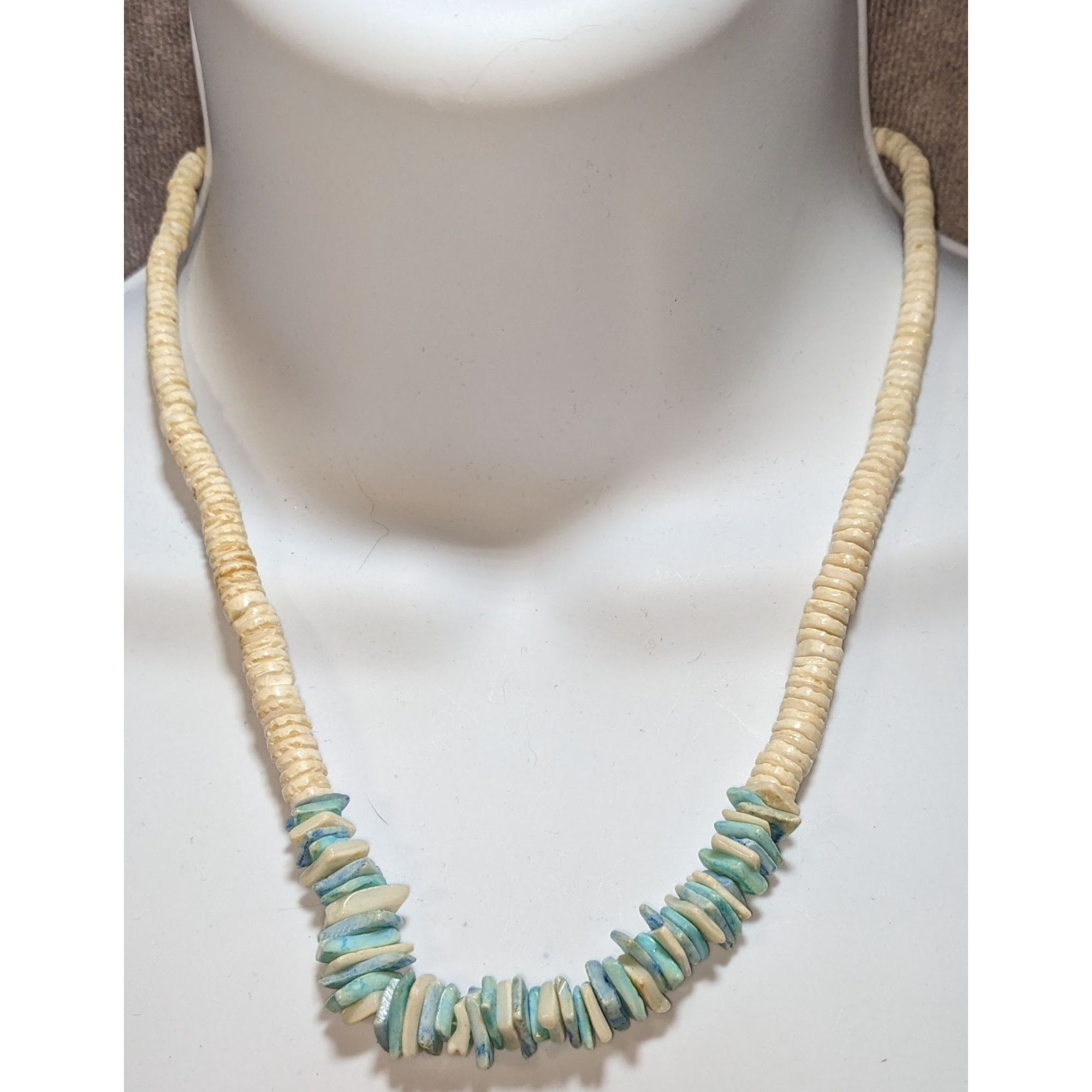 Other Vintage 90s Beachy Blue And White Shell Chip Beaded Necklace Size ONE SIZE - 3 Thumbnail