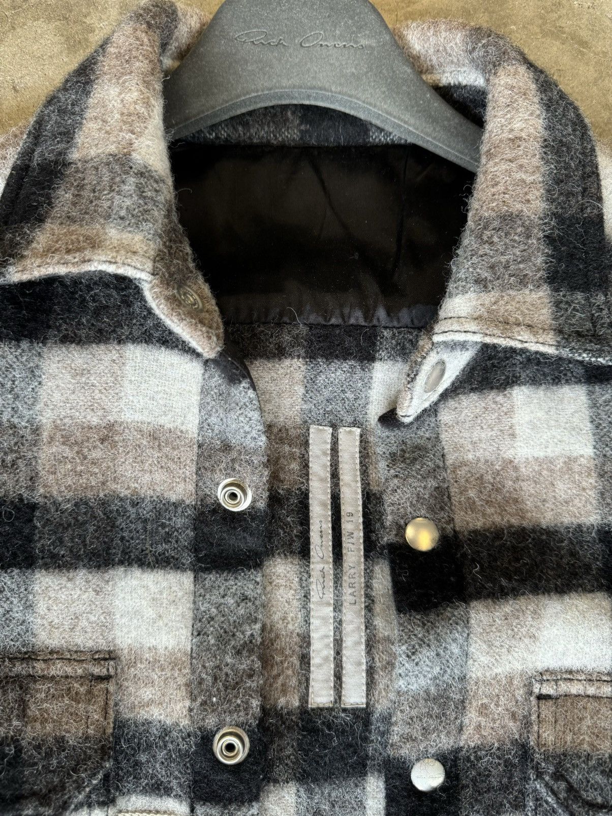 Rick Owens Rick Owen’s FW19 “Larry” Plaid Wool Outershirt Size US M / EU 48-50 / 2 - 4 Thumbnail