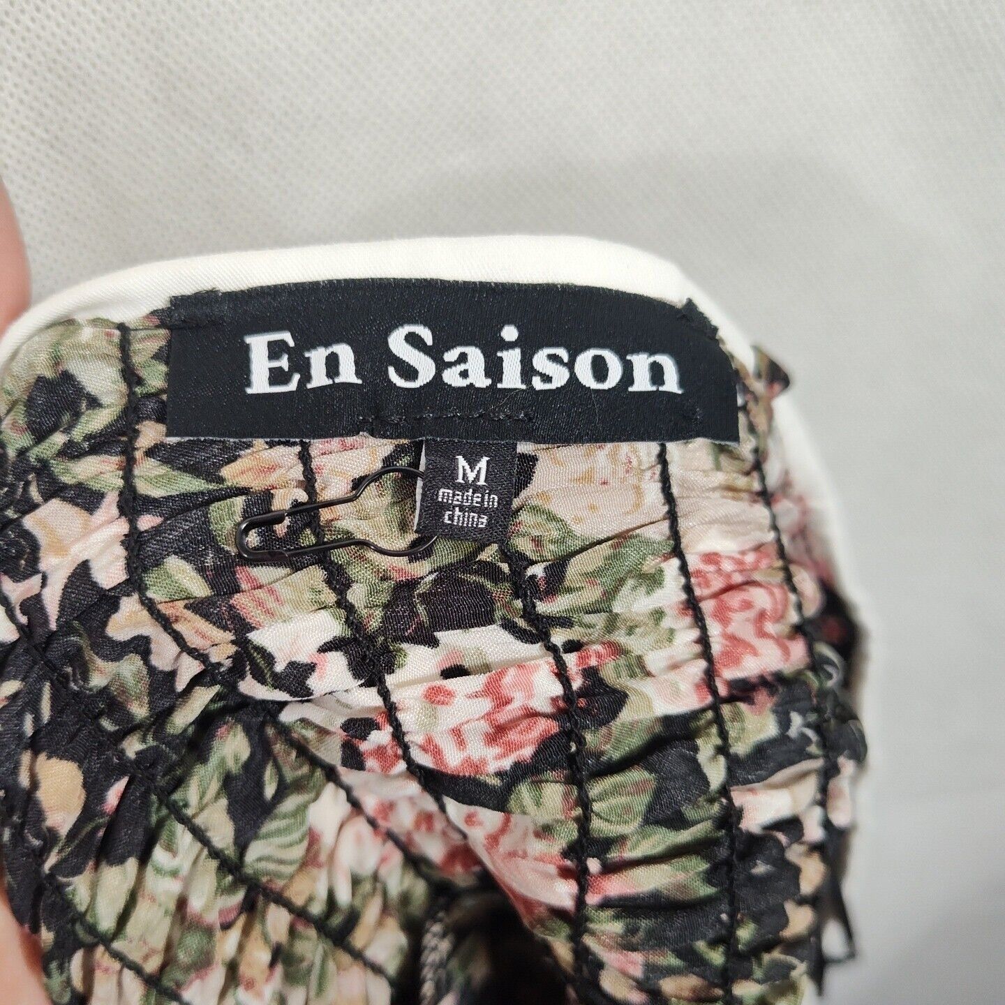 Other En Saison Dark Floral Collar Smocked Dress Size M Short Slv Size M / US 6-8 / IT 42-44 - 7 Thumbnail