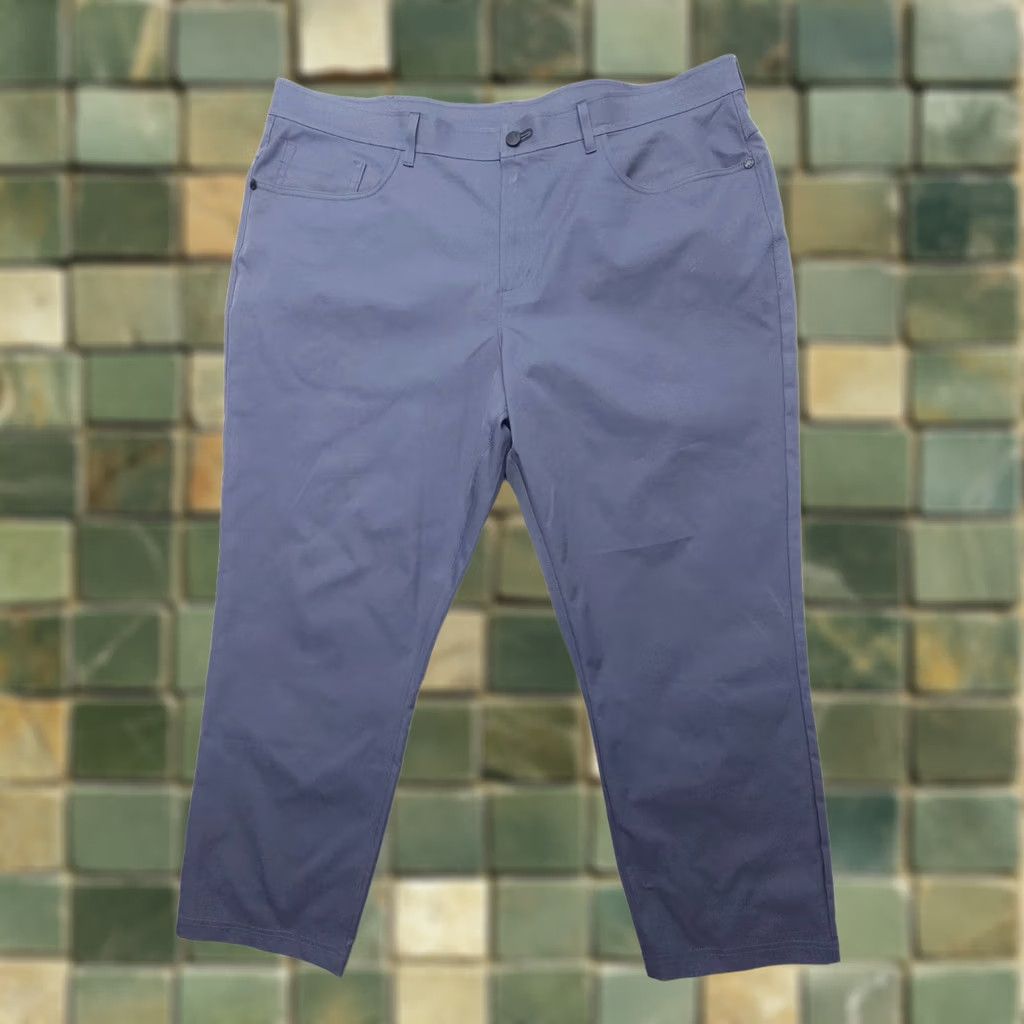 Vintage Public Rec Mens Chino Pants 40x28 Gray Stretch 5-Pocket Regular Inseam 27 Flat Front Business Casual Size US 40 / EU 56 - 1 Thumbnail