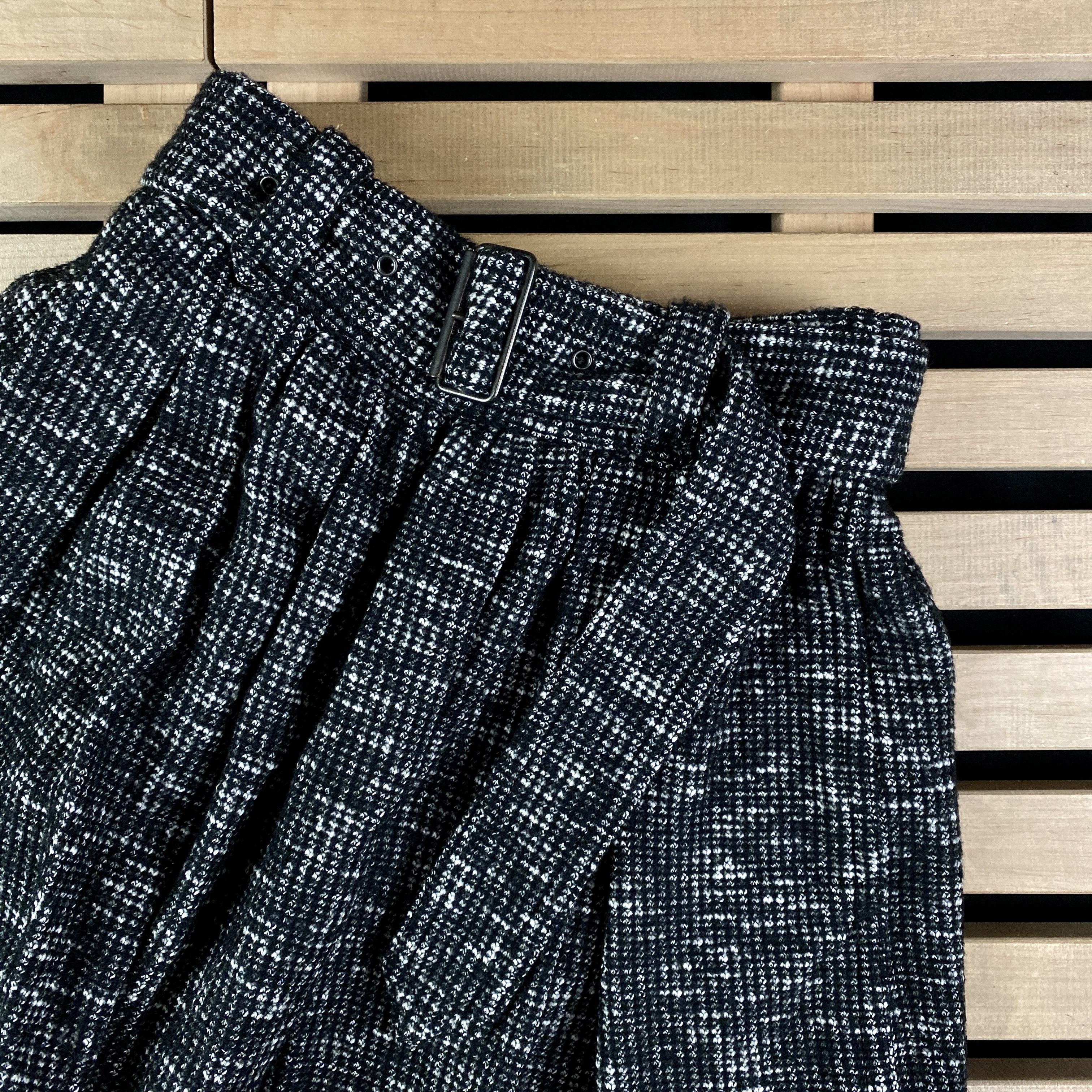 Burberry Women Skirt Coton Burberry Brit Size UK 4 US 2 Size 27" / US 4 / IT 40 - 2 Thumbnail