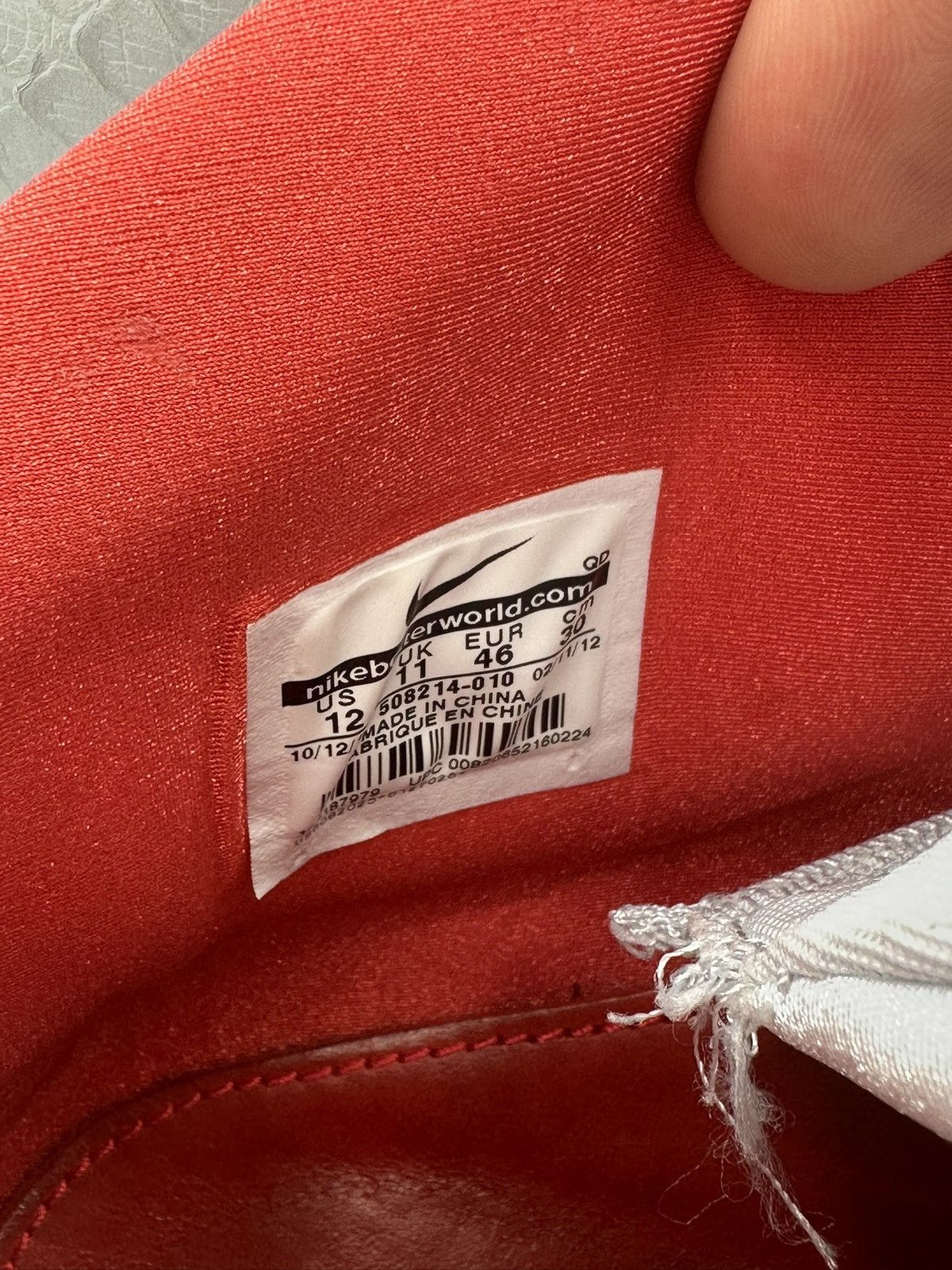 Kanye West × Nike Nike Yeezy 2 Platinum Size US 12 / EU 45 - 14 Thumbnail
