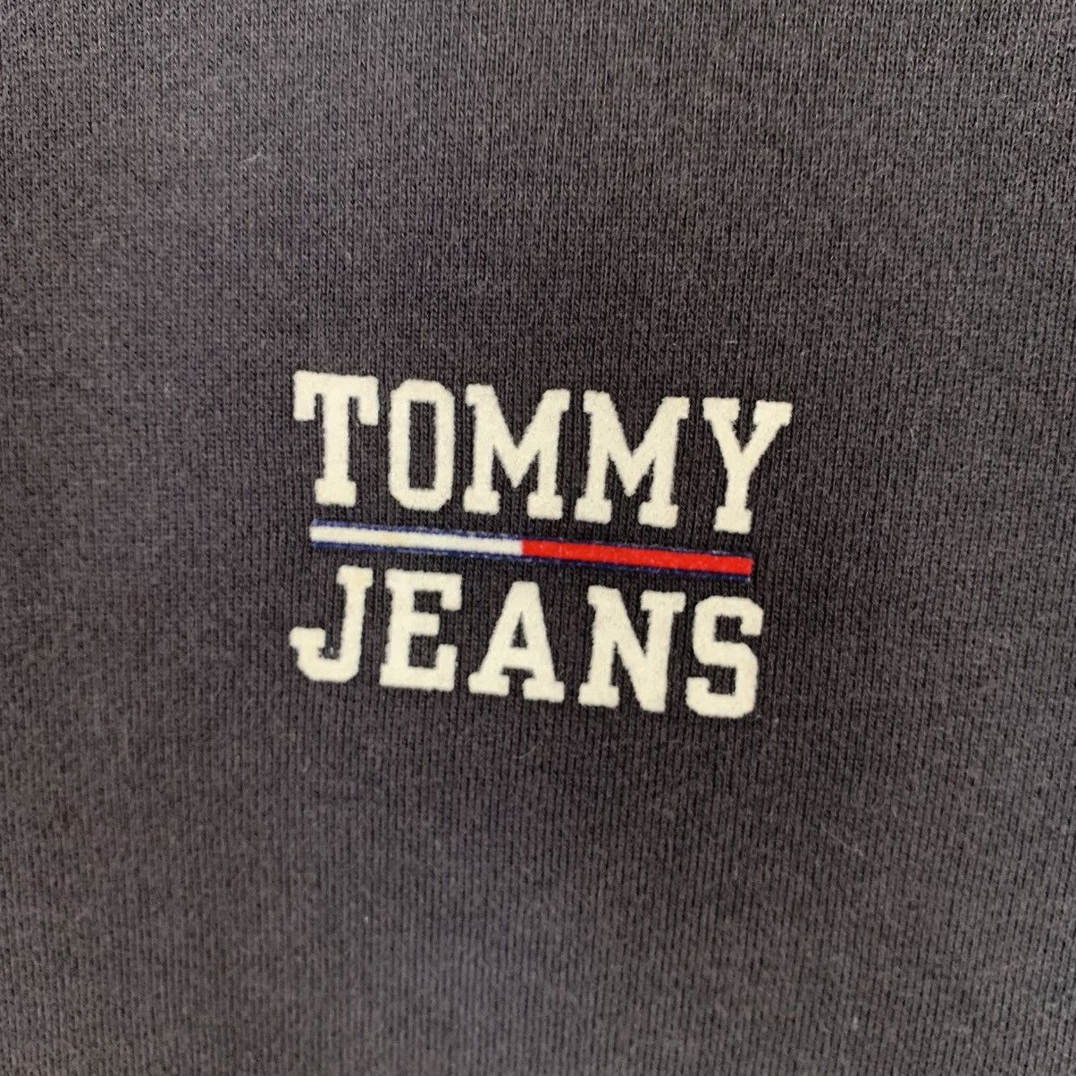 Designer Vintage Tommy Jeans Sweatshirt Size US S / EU 44-46 / 1 - 7 Thumbnail