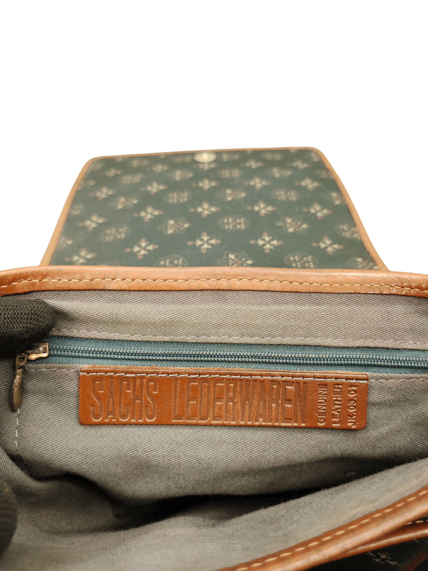Leather Vintage Sachs Lederwaren Japan Patina Leather Crossbody Bag Size ONE SIZE - 10 Thumbnail