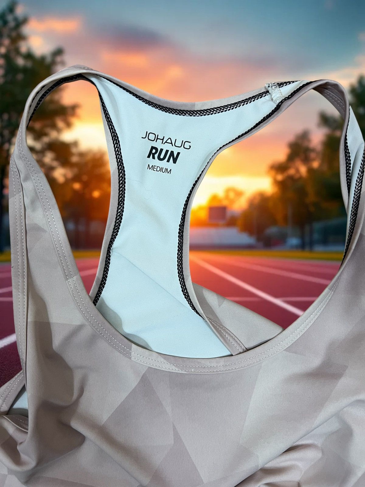 Other Johaug Run sports bra size M Size M / US 6-8 / IT 42-44 - 5 Thumbnail