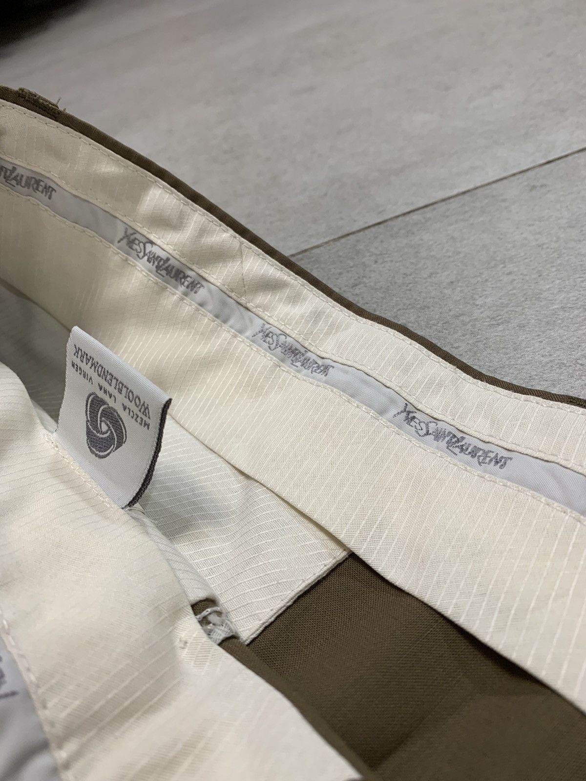 Yves Saint Laurent 90s Vintage Brown faded Yves Saint Laurent chino trousers Size US 39 - 4 Thumbnail