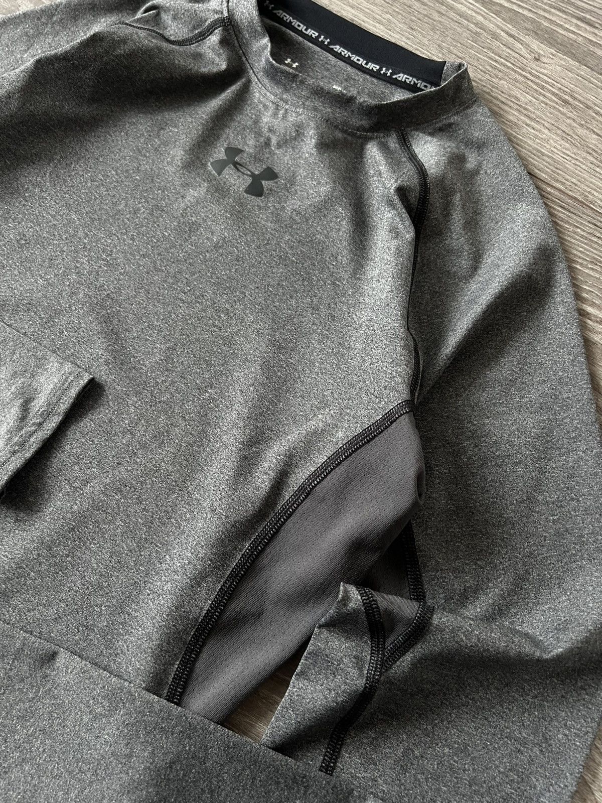 Other × Under Armour Under Armour Central Logo Onix Compression Heatgear Long Tee Size US M / EU 48-50 / 2 - 20 Thumbnail
