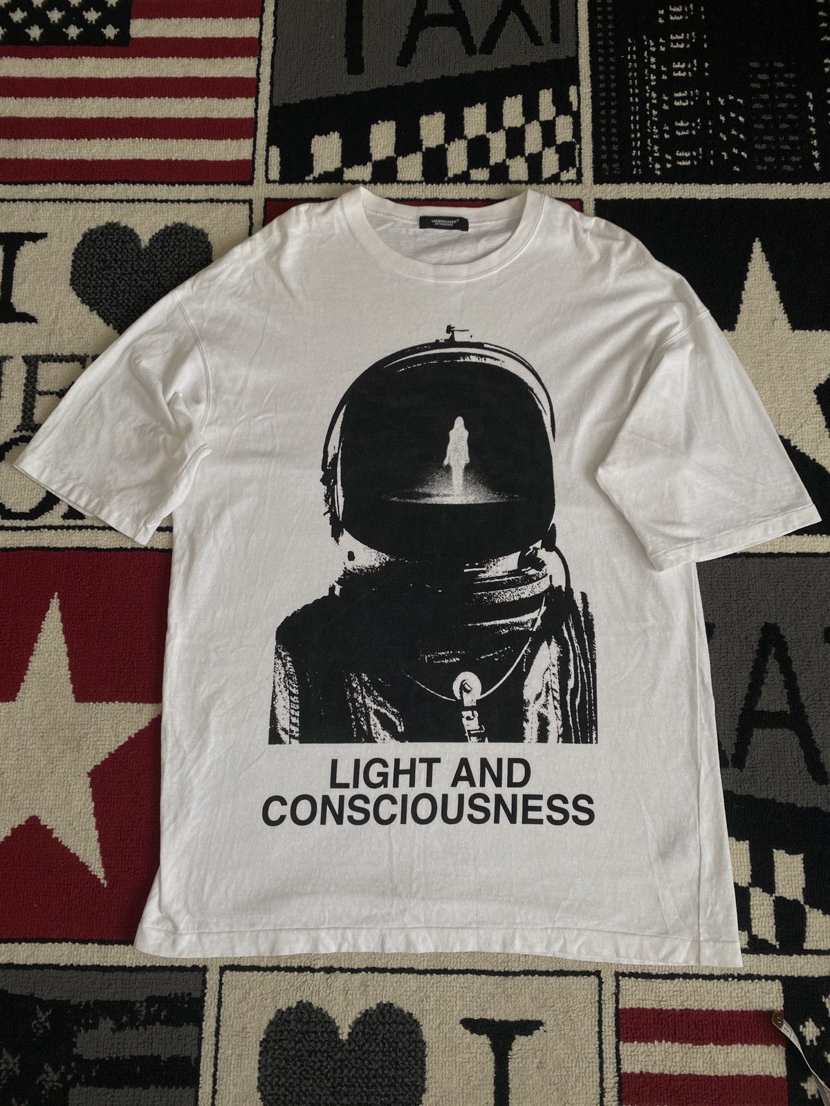 Undercover Undercover light and consciousness white tee oversize