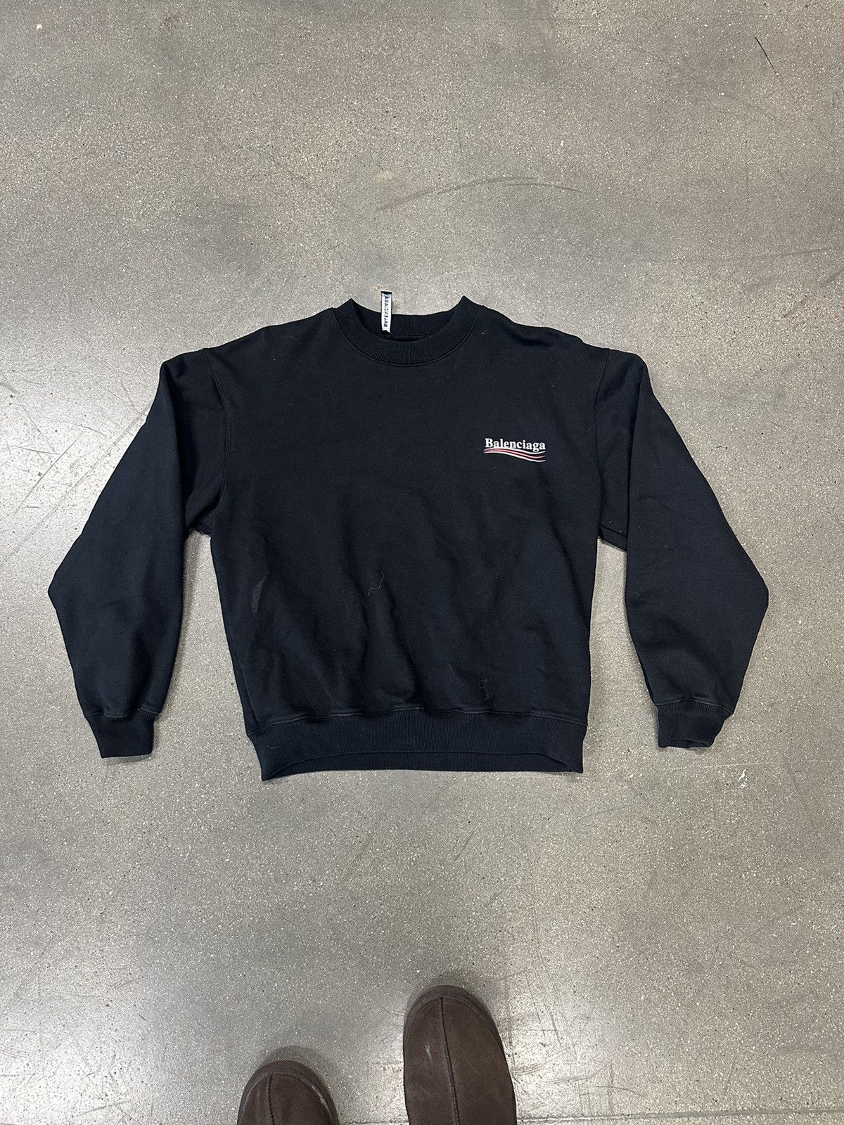Balenciaga Balenciaga Political Campaign Crewneck Black White Red Size US M / EU 48-50 / 2 - 1 Thumbnail