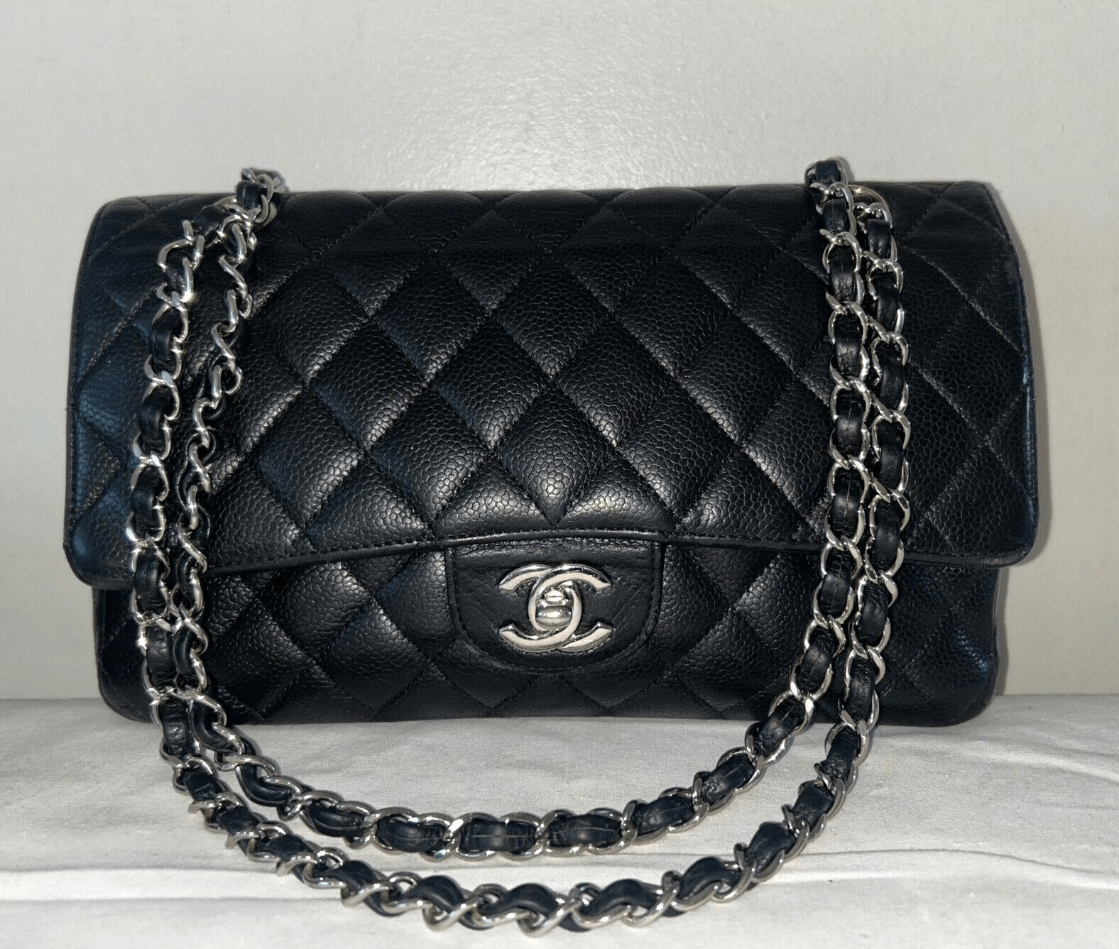 Chanel CHANEL Medium Double Flap Quilted Caviar Leather Bag Black Size ONE SIZE - 1 Thumbnail