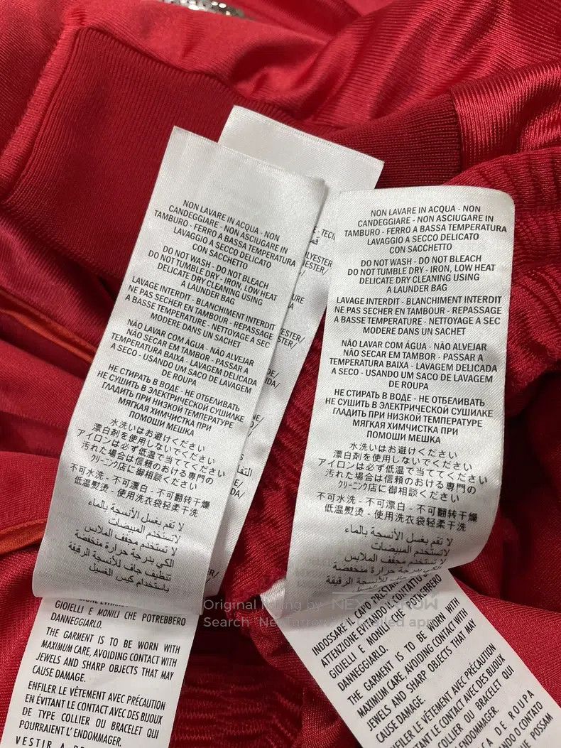 Gucci Gucci Red sequin set Size US S / EU 44-46 / 1 - 9 Thumbnail