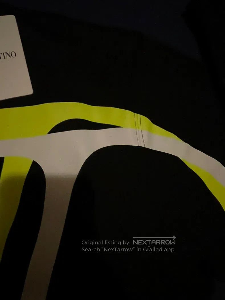 Valentino Valentino Pre-autumn V-logo sweatshirt Size US S / EU 44-46 / 1 - 3 Thumbnail