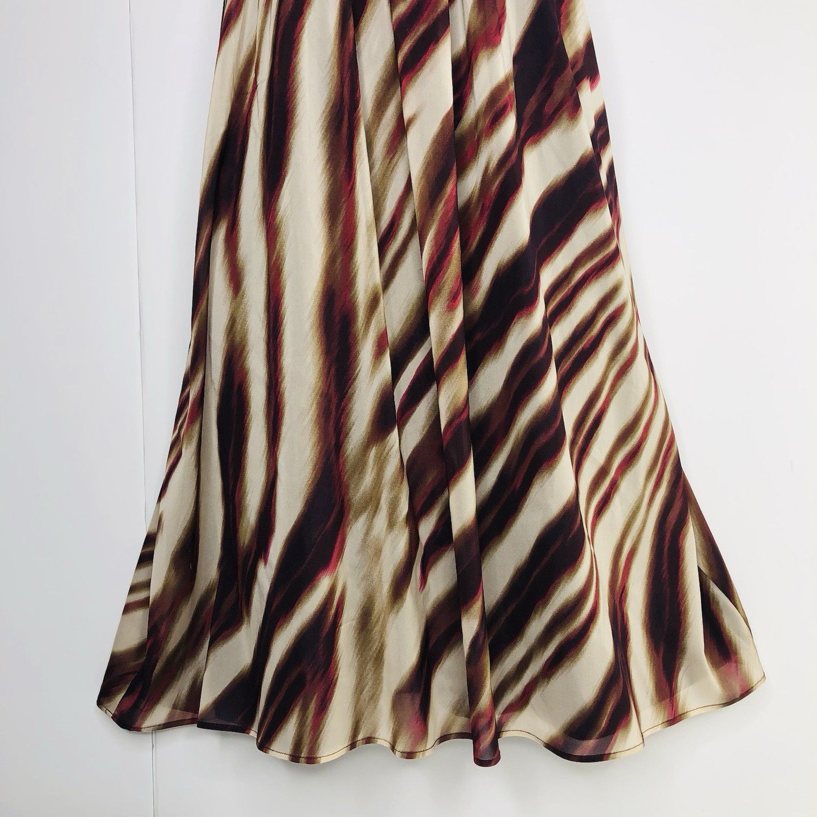 Ann Taylor Ann Taylor Women Y2K Abstract Print Silk Blend Halter Dress Size XS / US 0-2 / IT 36-38 - 2 Thumbnail