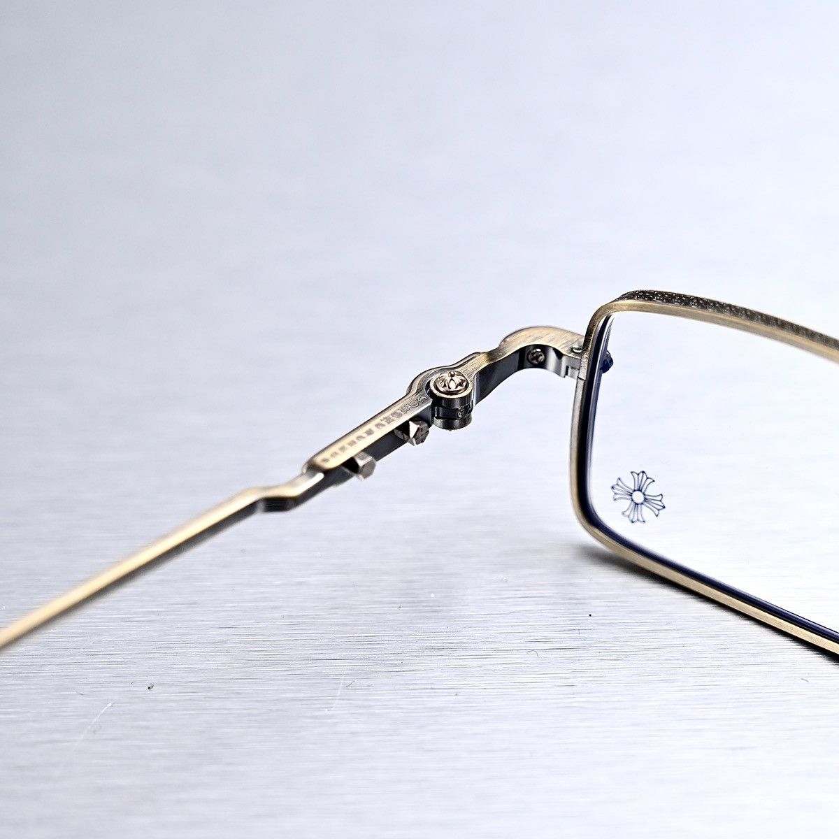 Chrome Hearts CHROME HEARTS BUCKLE RIDER GLASSES Size ONE SIZE - 4 Thumbnail