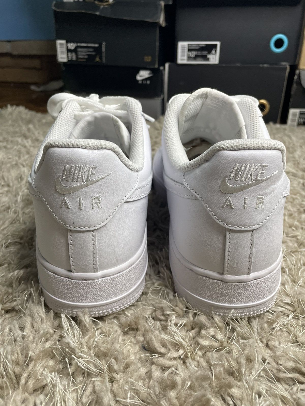 Nike Air Force 1 Triple White Size US 9.5 / EU 42-43 - 6 Thumbnail