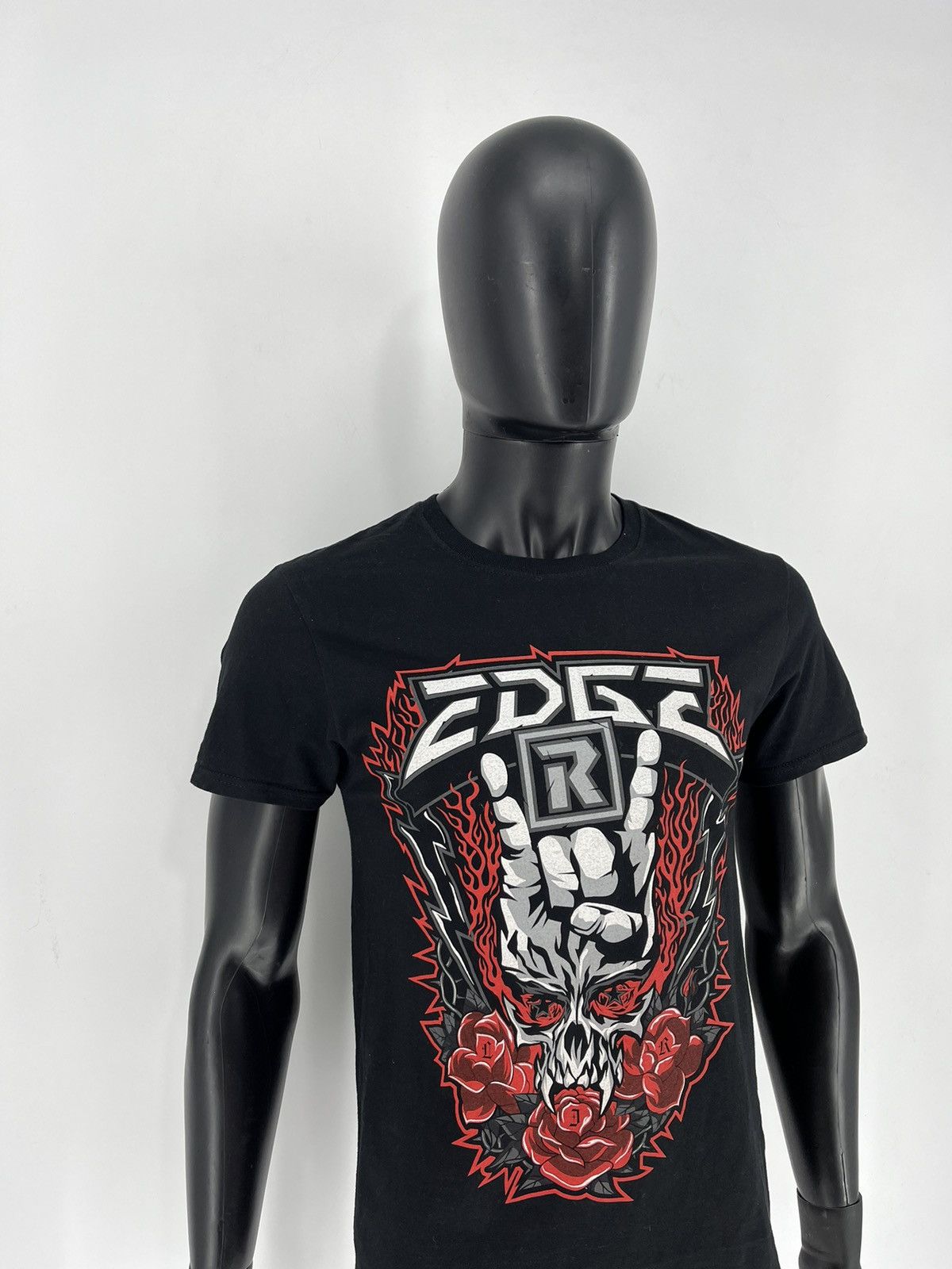 Other Edge WWE You you Know Me T-Shirt NXT Rated R Superstar Raw Size US S / EU 44-46 / 1 - 3 Thumbnail