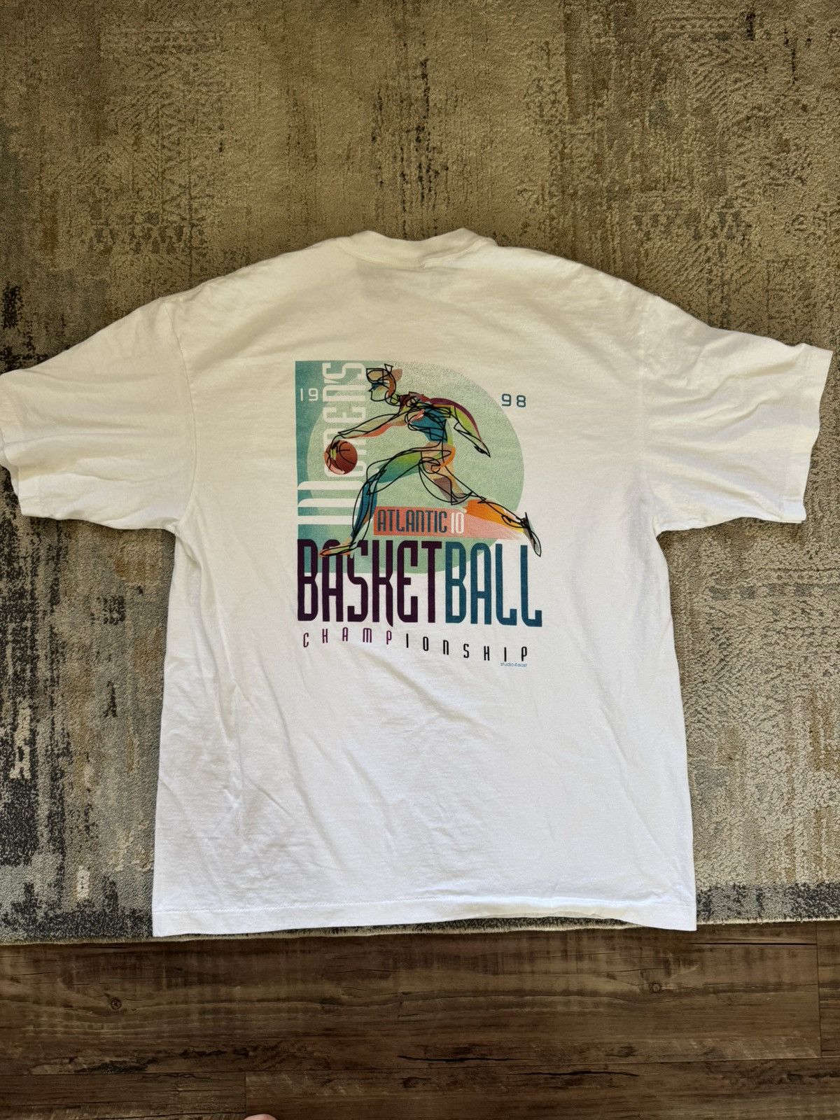 Vintage 1998 Womens Basketball Atlantic 10 Championship Tee Size US XL / EU 56 / 4 - 3 Thumbnail