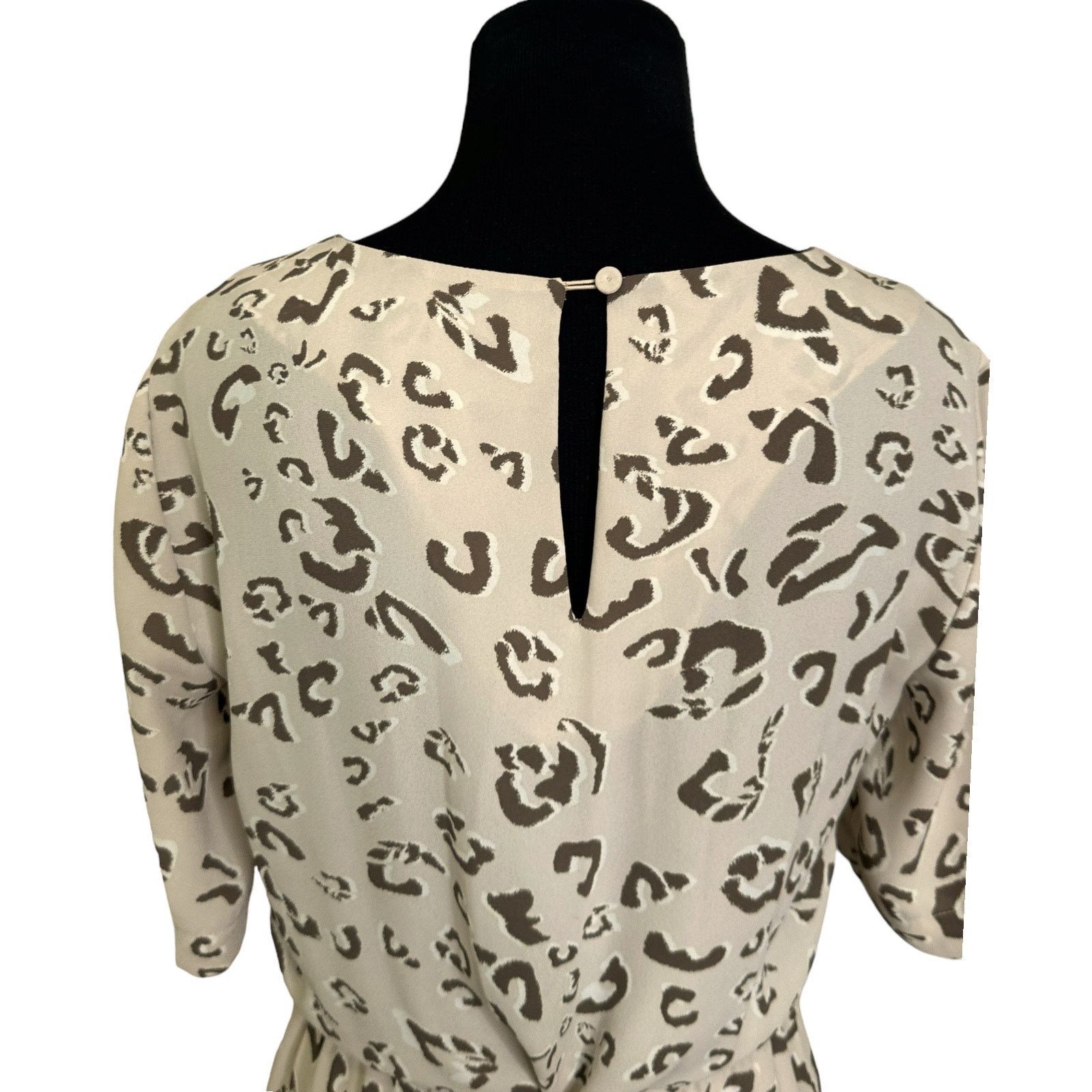 Bcbgmaxazria BCBGMaxAzria animal print short sleeves dress size XS Size XS / US 0-2 / IT 36-38 - 6 Thumbnail