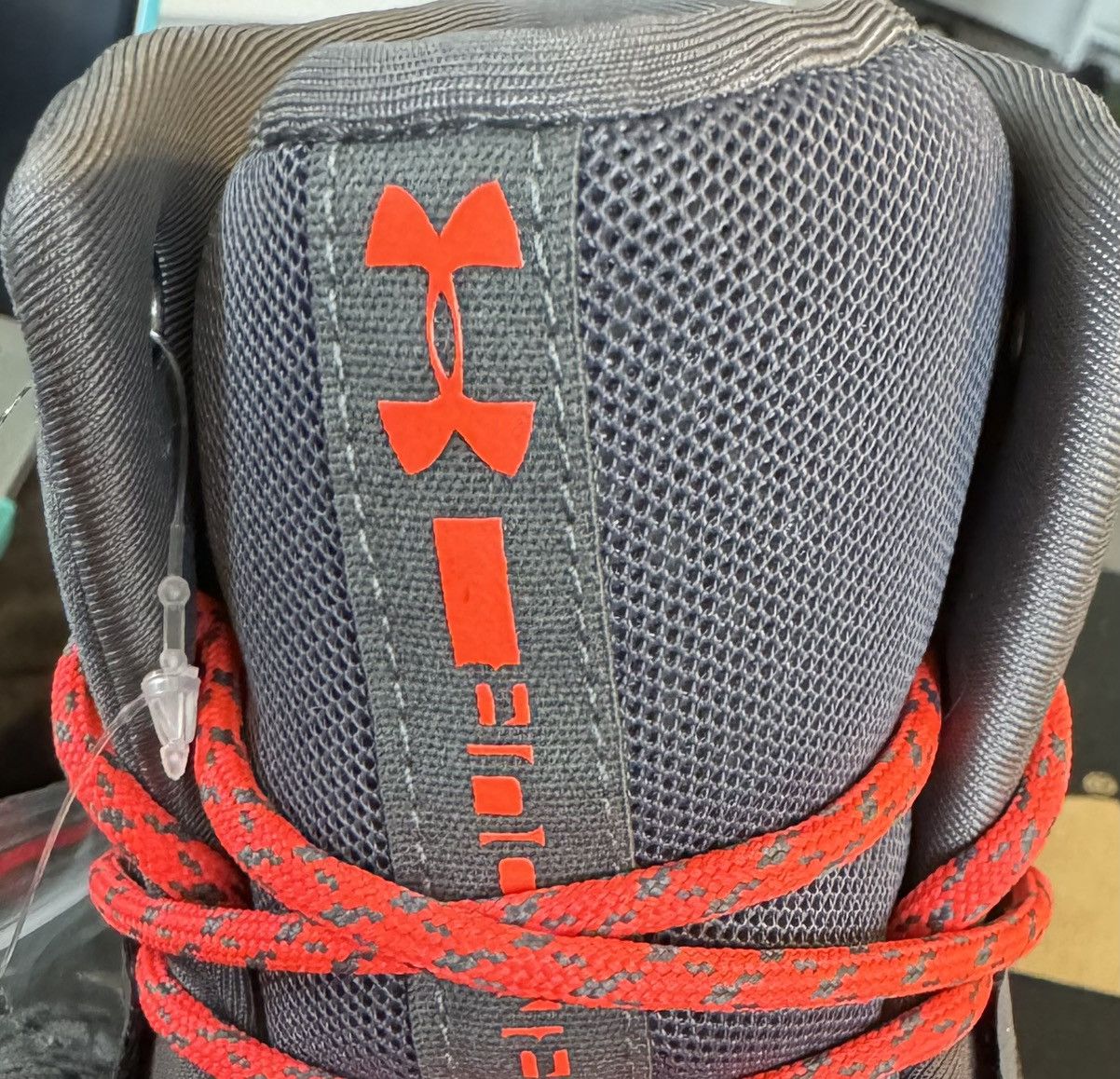 Under Armour Under Armour Drive 4 Graphite/ Black Size US 9.5 / EU 42-43 - 10 Thumbnail