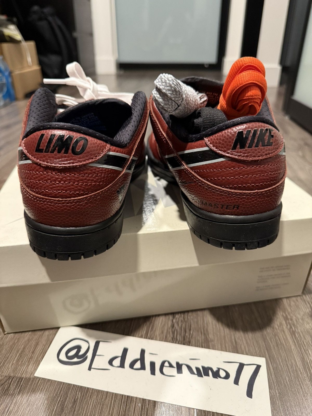 Nike SB Nike SB Dunk Low LIMOSINE SKATEBOARDS Size US 8.5 / EU 41-42 - 9 Thumbnail