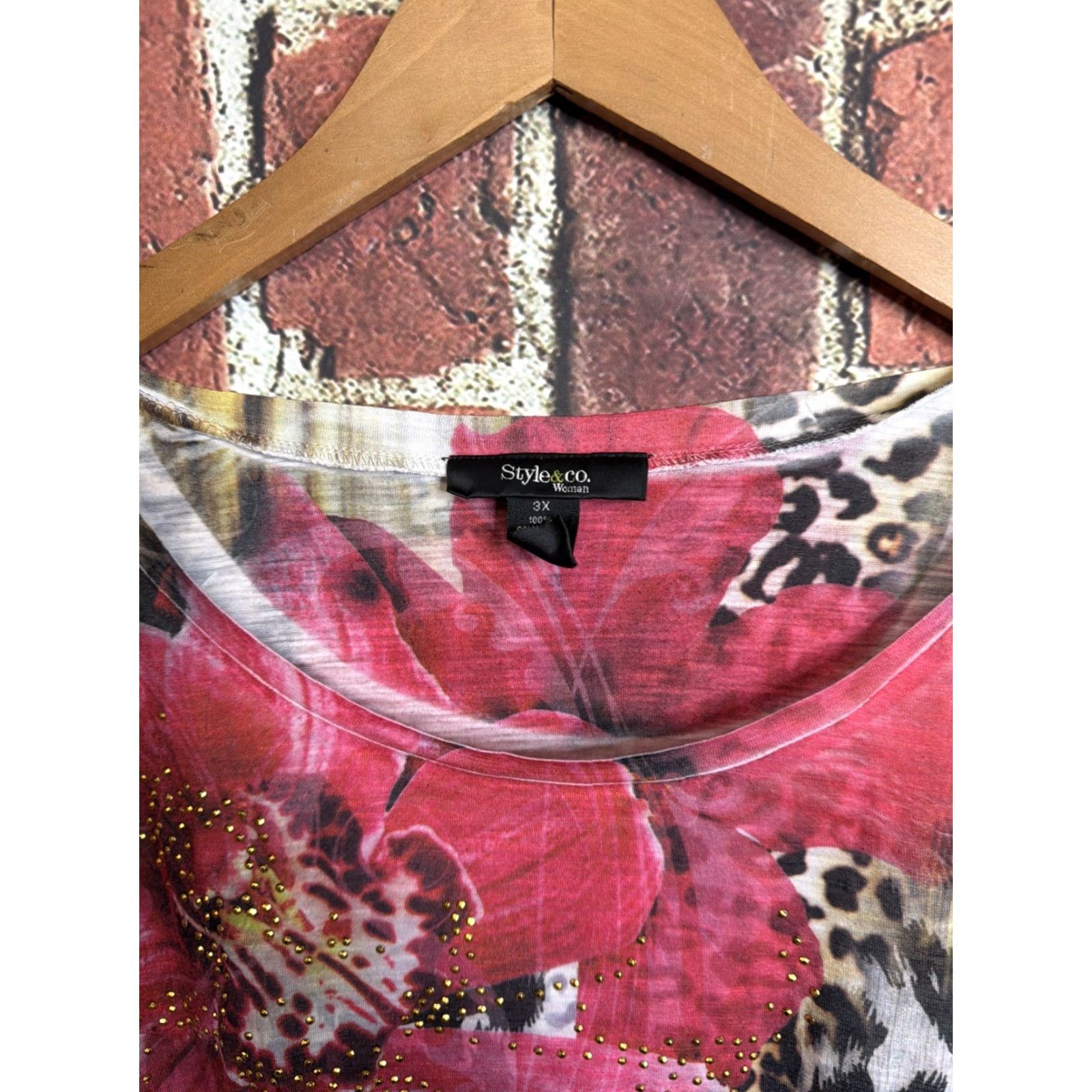 Style & Co Womens Style & Co Blouse Shirt Raglan Short Sleeve Plus Size 3X Multicolor Paisley Floral Embellished Neckline Black Trim Women Size XXL / US 16-18 / IT 52-54 - 3 Thumbnail