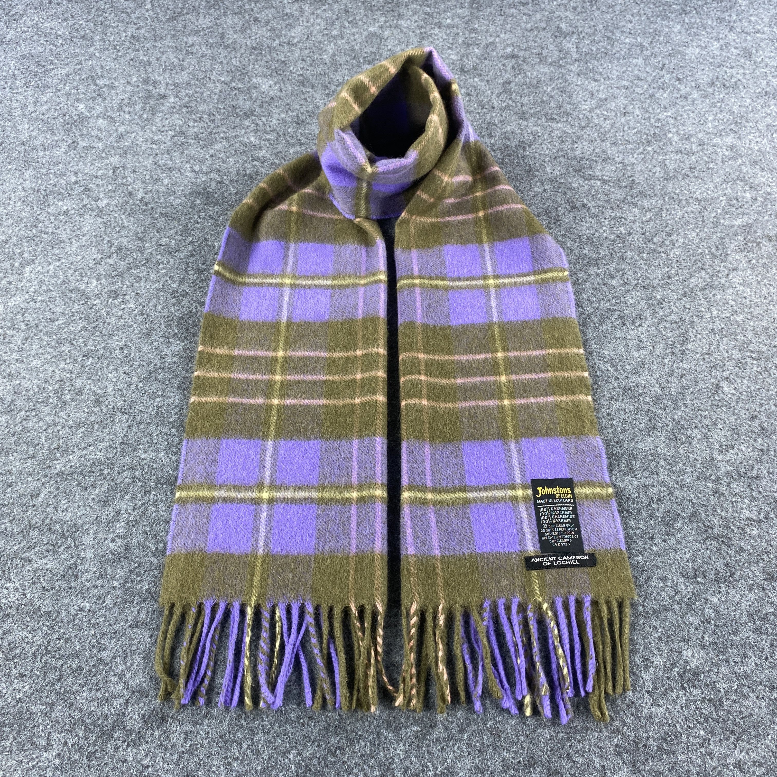Johnstons Of Elgin Johnstons Scarf # Muffler # Neckwear # D557 Size ONE SIZE - 1 Thumbnail