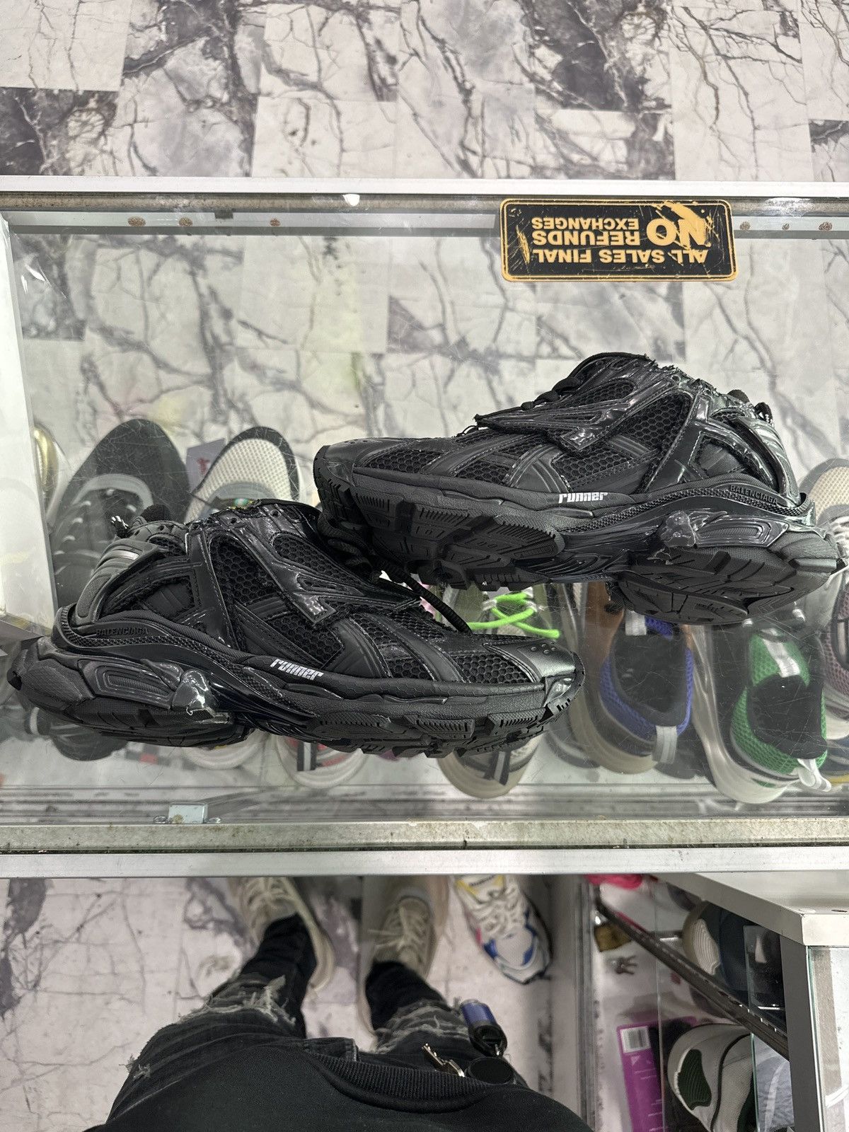 Balenciaga Balenciaga Runners Size US 10 / EU 43 - 1 Thumbnail