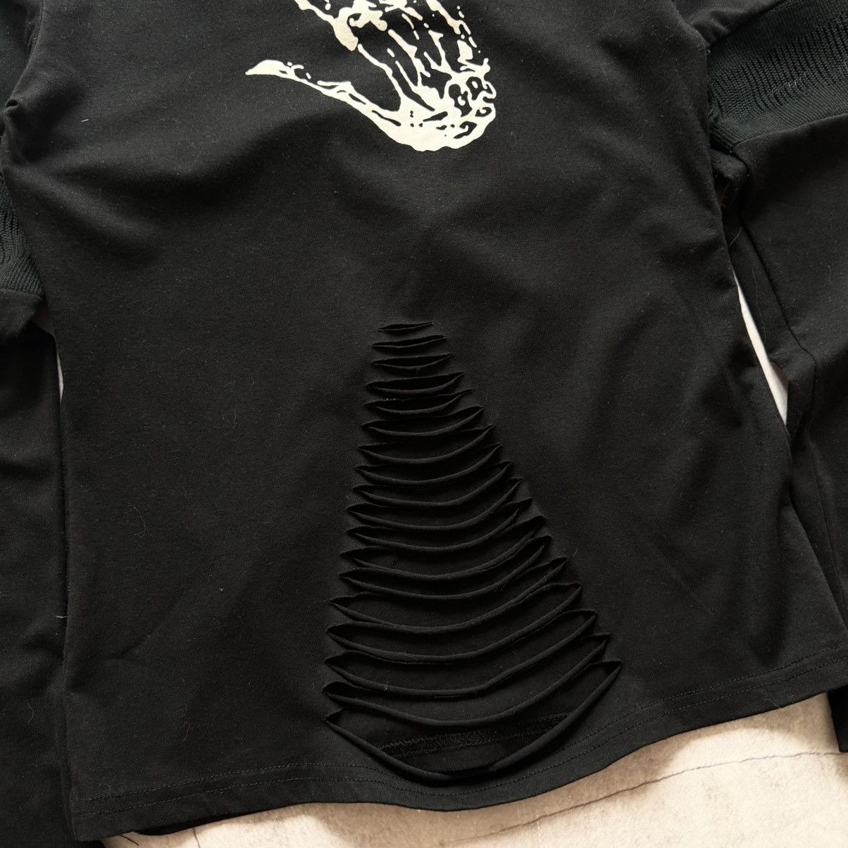 Hysteric Glamour Y2K Punk Strap Long Sleeve T-Shirt Hysteric Glamour Style Size M / US 6-8 / IT 42-44 - 6 Thumbnail