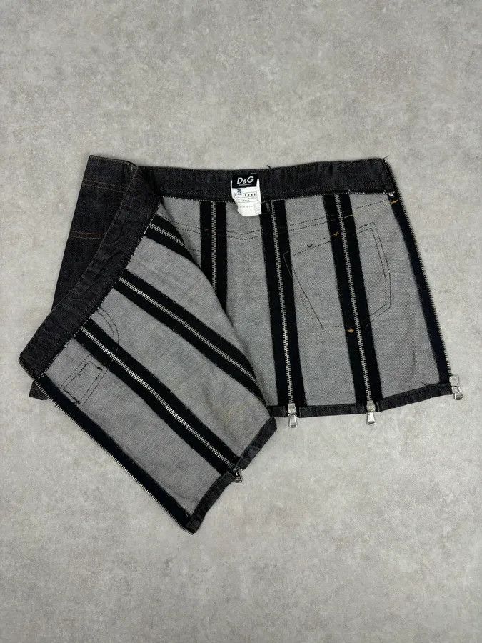 Dolce & Gabbana SS2003 Dolce & Gabbana Navy Denim Multi-Zip Skirt Size 28" / US 6 / IT 42 - 12 Thumbnail