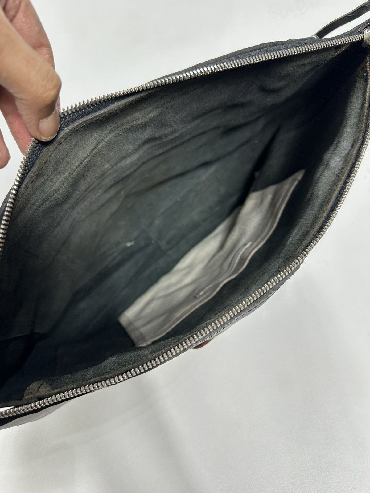 Genuine Leather Ffroi Leather Cross body Bag Size ONE SIZE - 12 Thumbnail