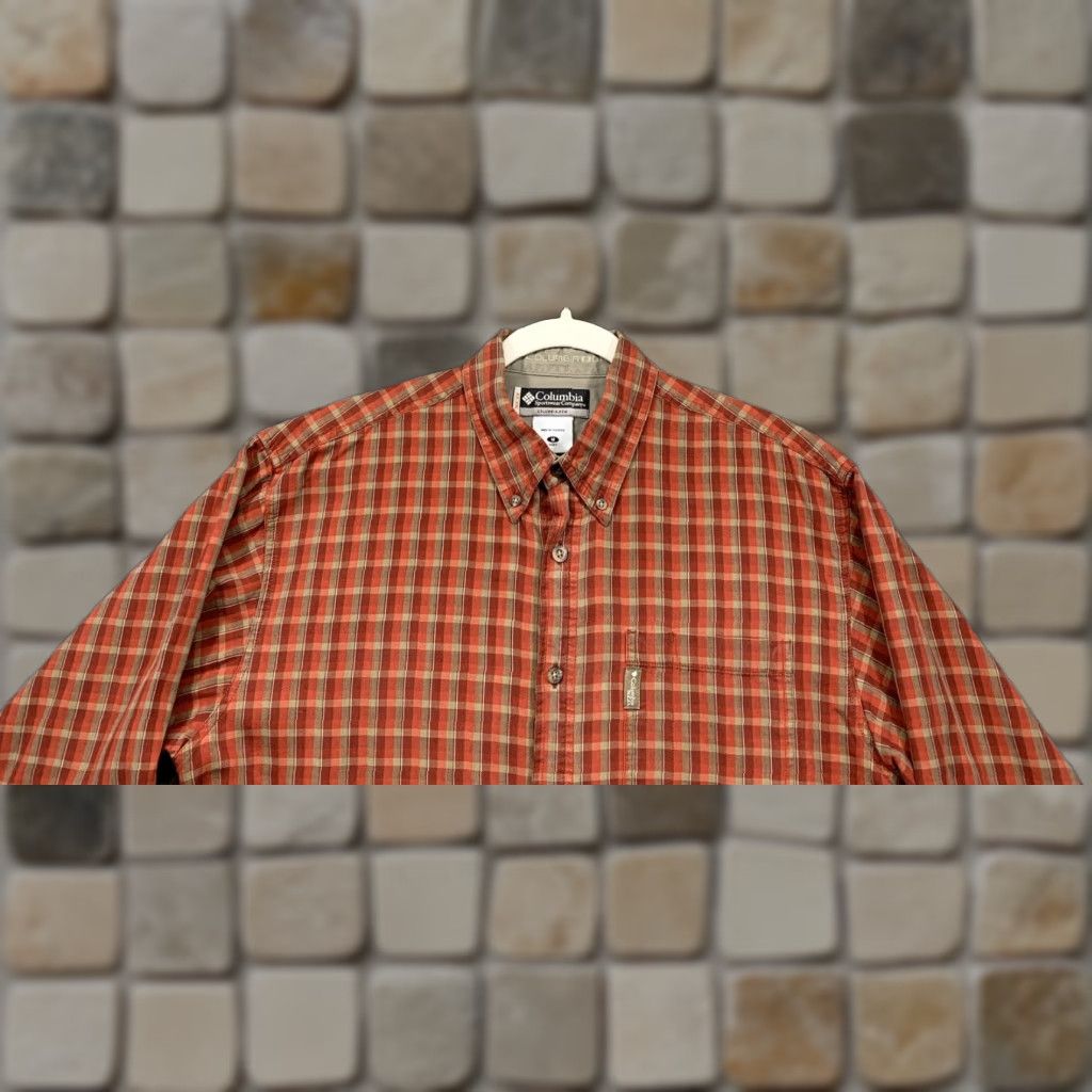 Logo 7 Columbia Mens Long Sleeve Shirt Size Medium Red Brown Tan Plaid Logo Button-Up Shirt Mens Regular Fit Size US M / EU 48-50 / 2 - 1 Thumbnail